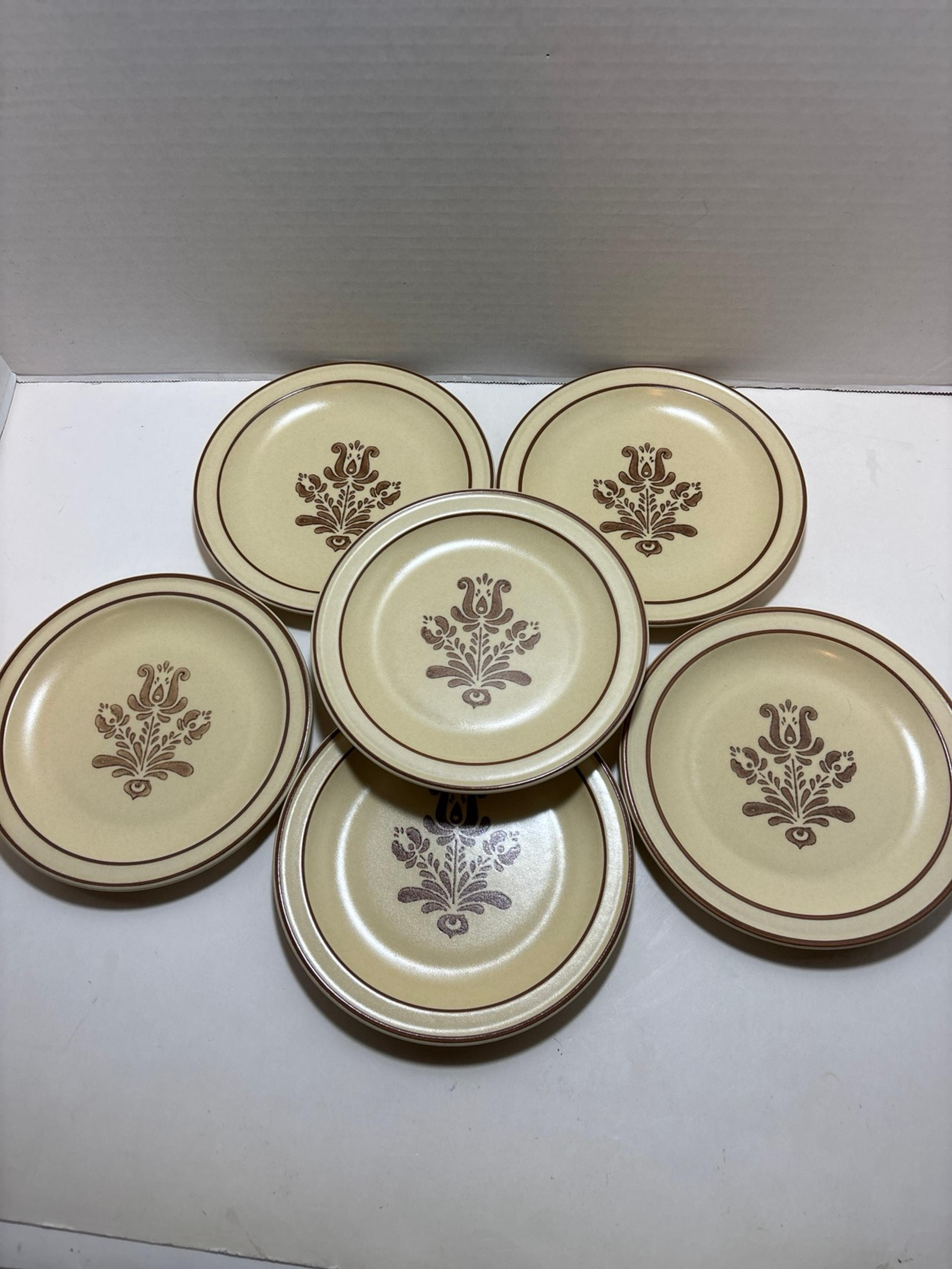 Pfaltzgraff Village Brown Salad Plates