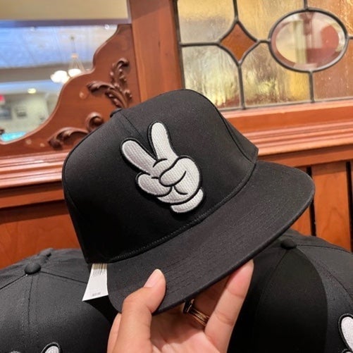 UNISEX Mickey Mouse Peace Sign Hat Walt Disney World