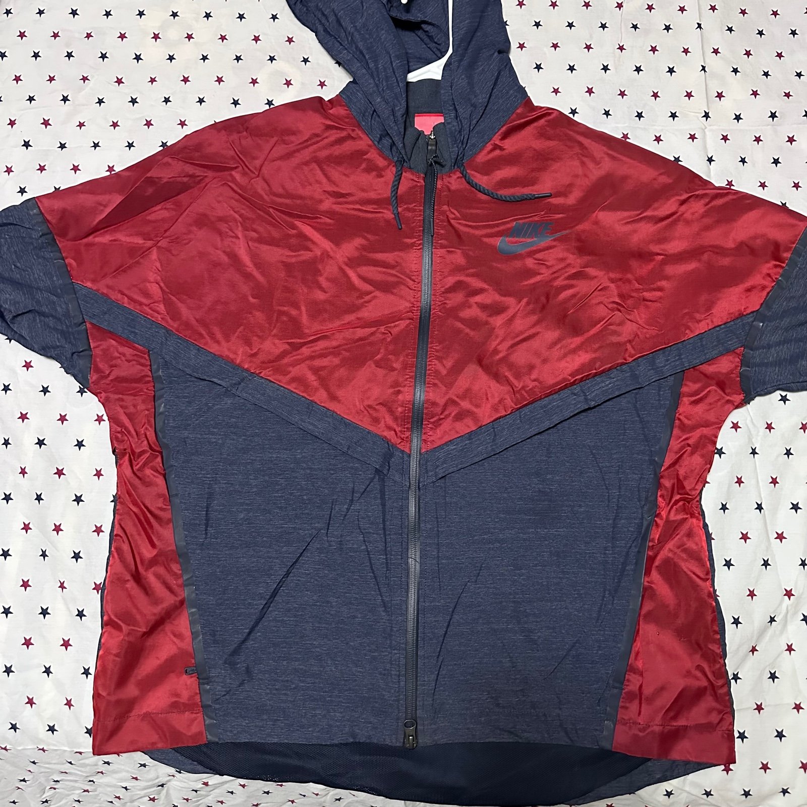 Women’s Nike Windbreaker