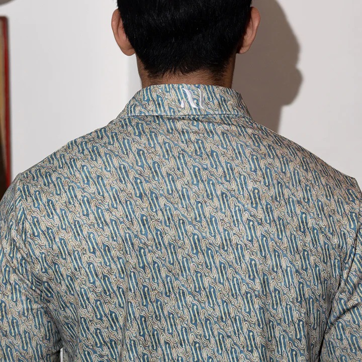 Luxury Performance Batik Shirt for Mens