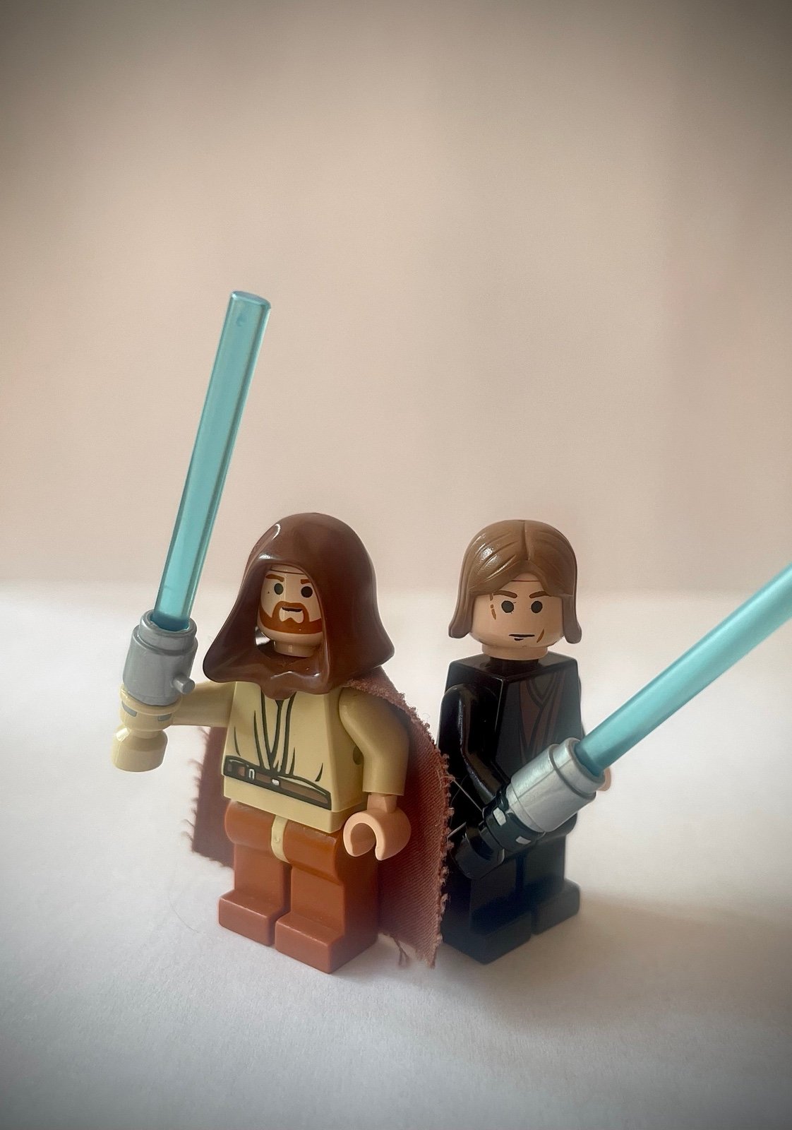 Lego Star Wars light up Anakin and Obi Wan Minifigures