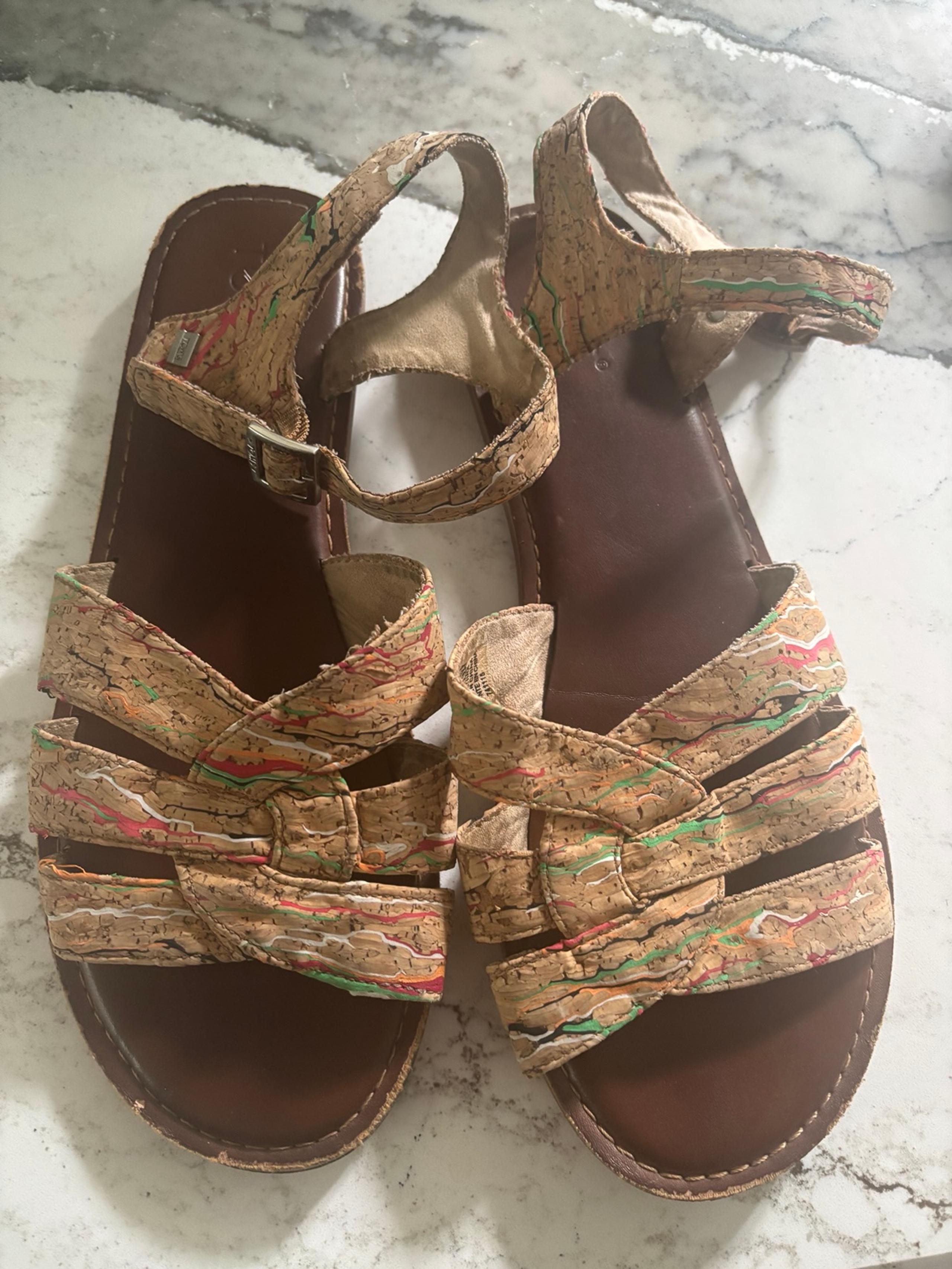 Toms Size 9 Zoe Cork Paint Splattered Flat Sandals Multi Color Ankle Strap