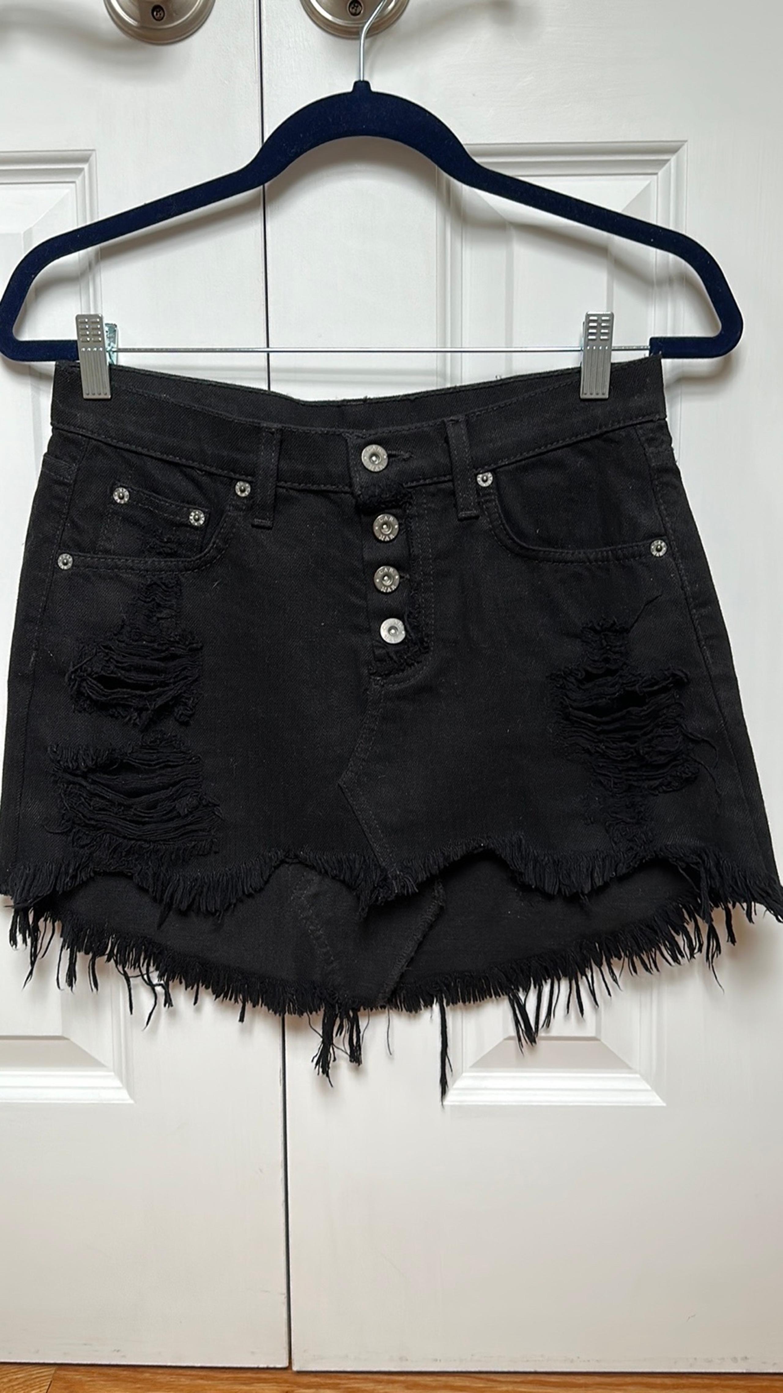NWOT LF CARMAR Black Denim Distressed Skirt