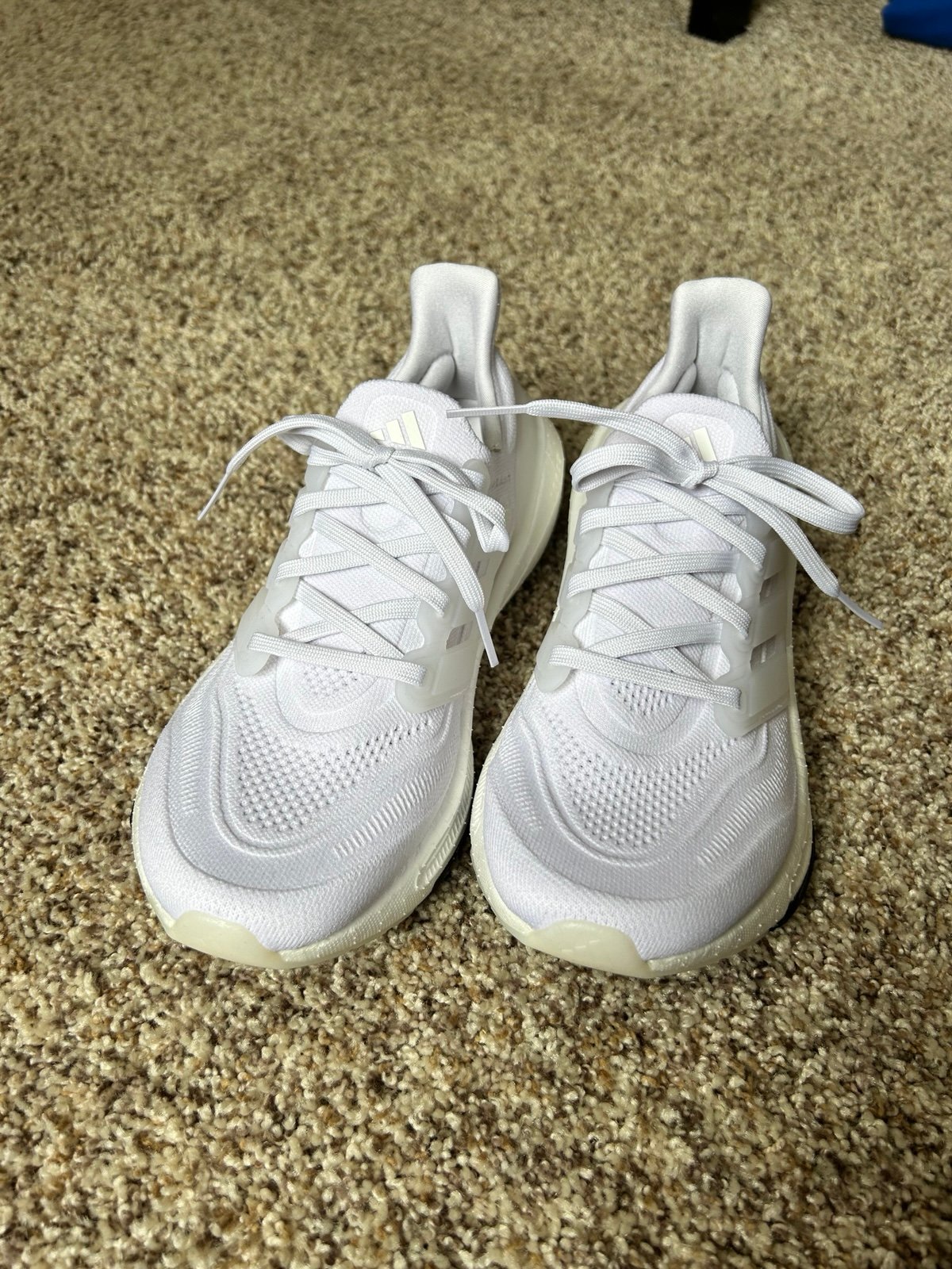 Adidas Ultraboosts Sz 8
