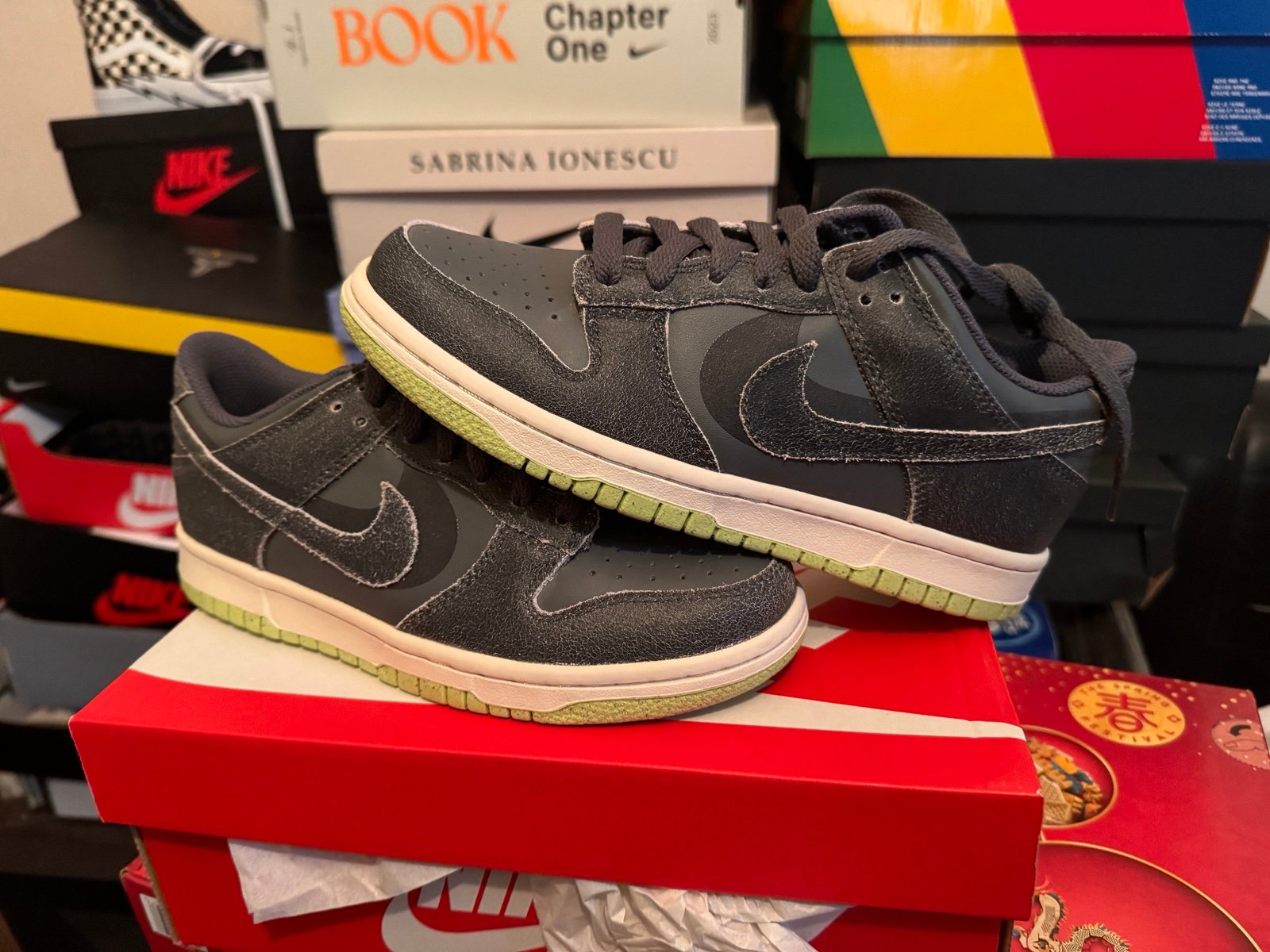 Nike Dunk Low Cauldron Size 5.5Y