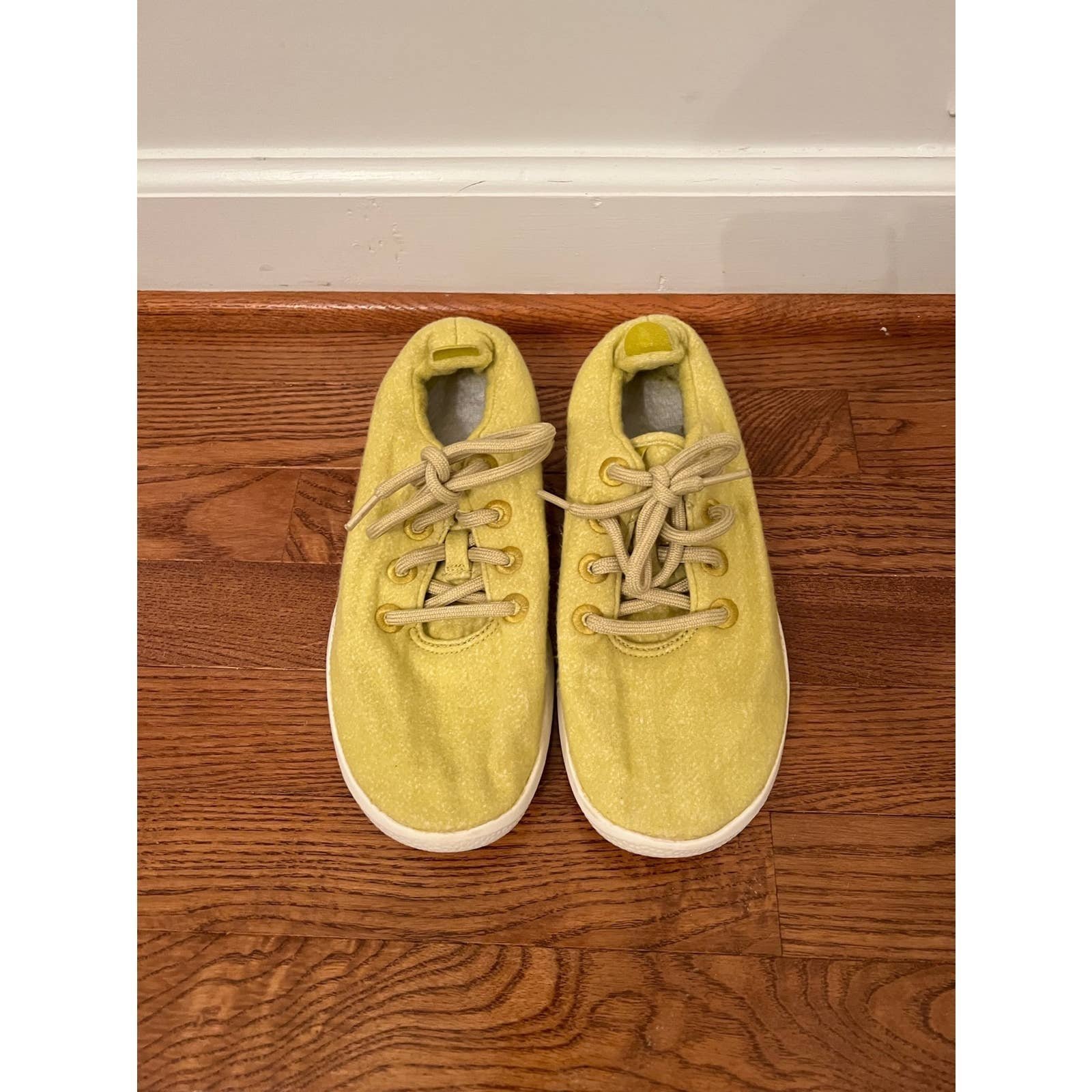 Allbirds Yellow Wool Runners Womens Size 8