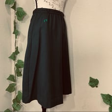 Vintage 1950’s Emerald Green Pockets Thick Skirt