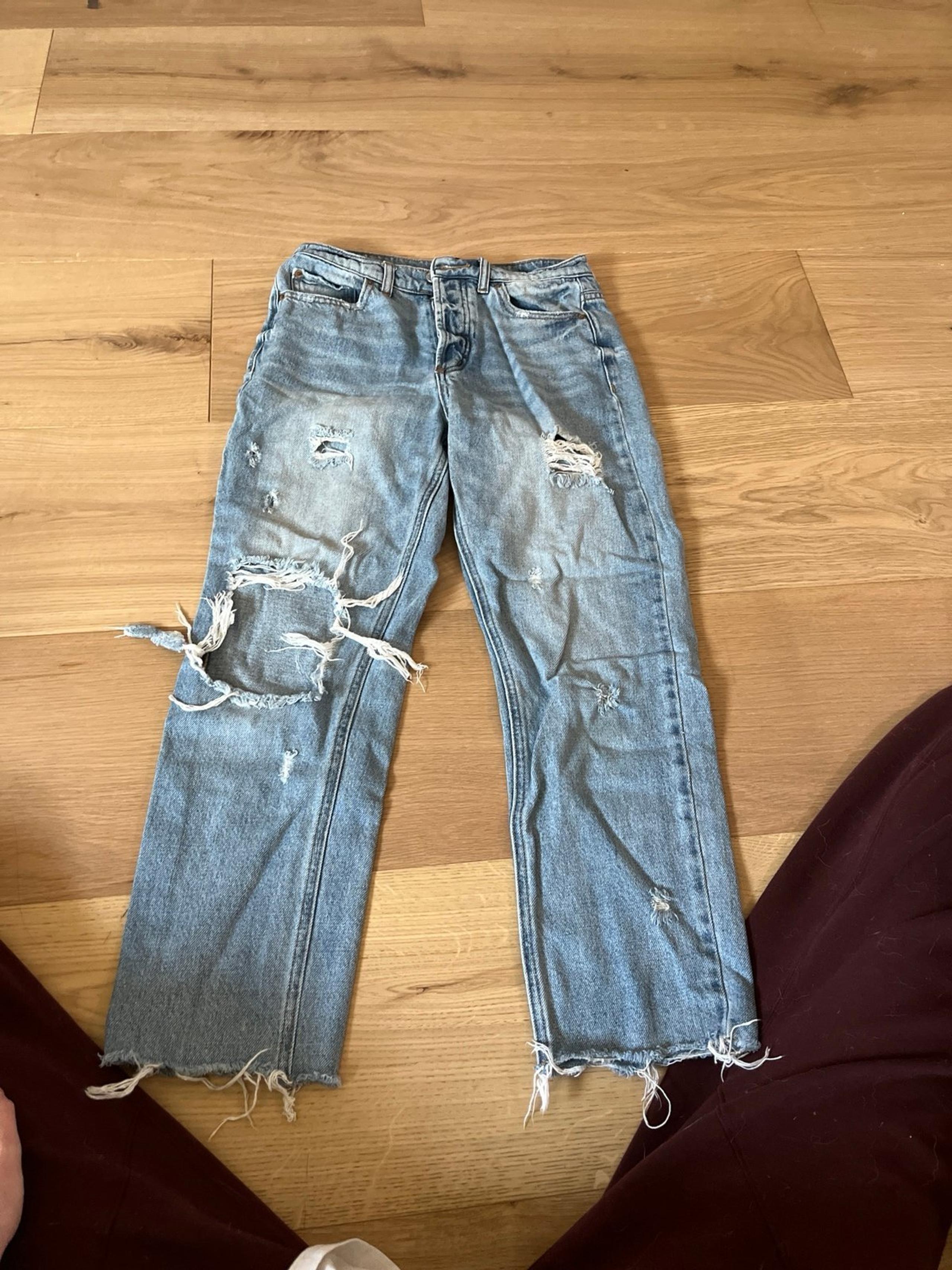 Women’s jeans