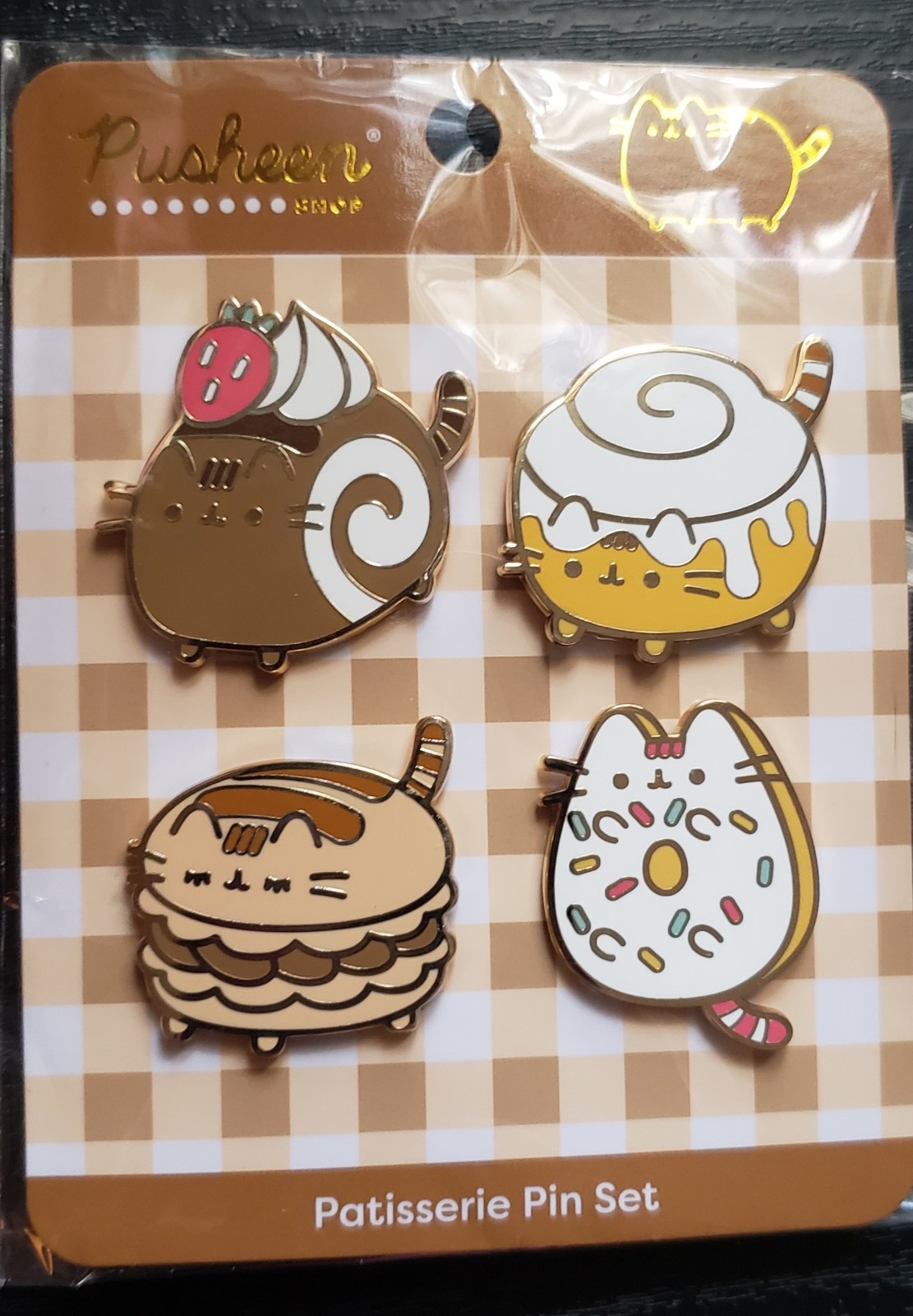 Pusheen Artbox Exclusive Enamel pins