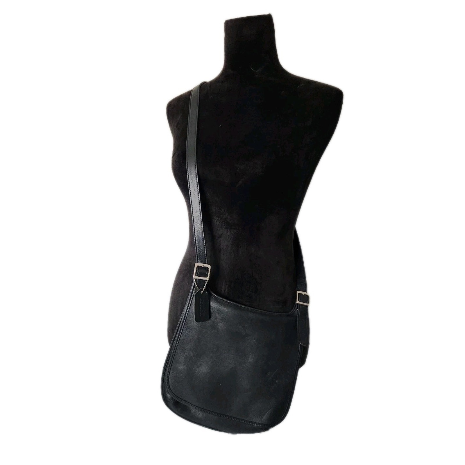 Vintage Coach 9135 Black Leather Slim Hippie Flap Saddle Bag Crossbody Purse