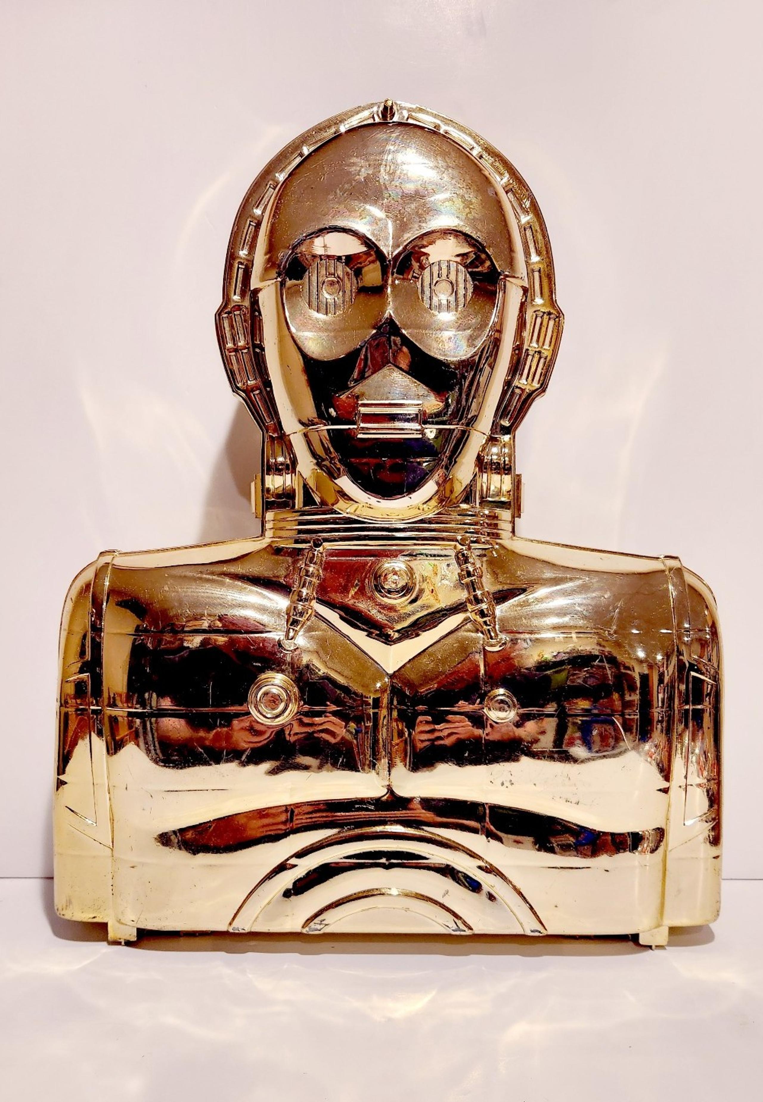 Vintage Star Wars C-3PO Gold Action Figure Storage Case (1983 Kenner)