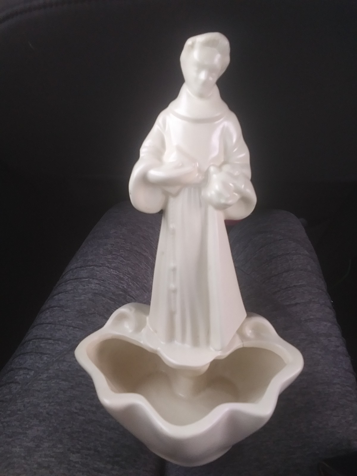 St. Francis of Assisi Patron Saint of Animals Hull Pottery #89