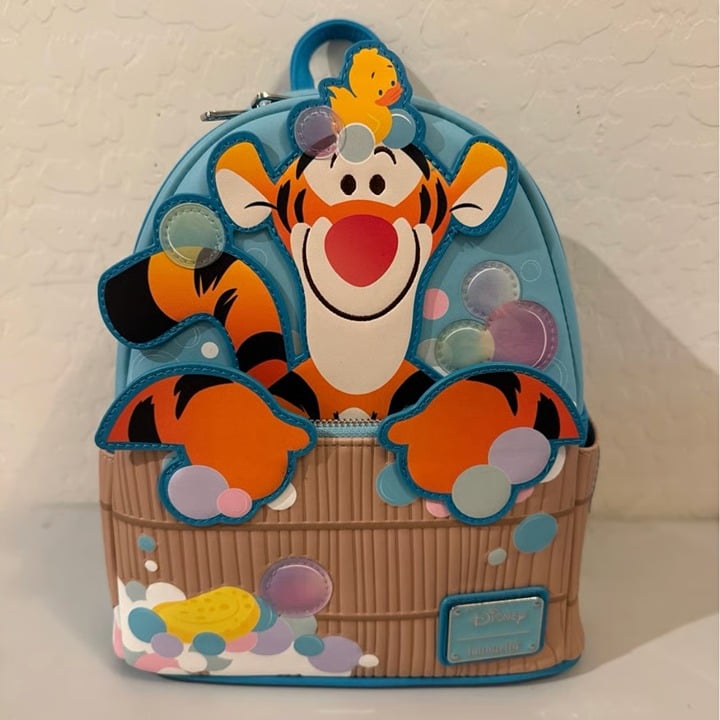 Loungefly Disney Winnie The Pooh Tigger Bathtime Backpack NWT