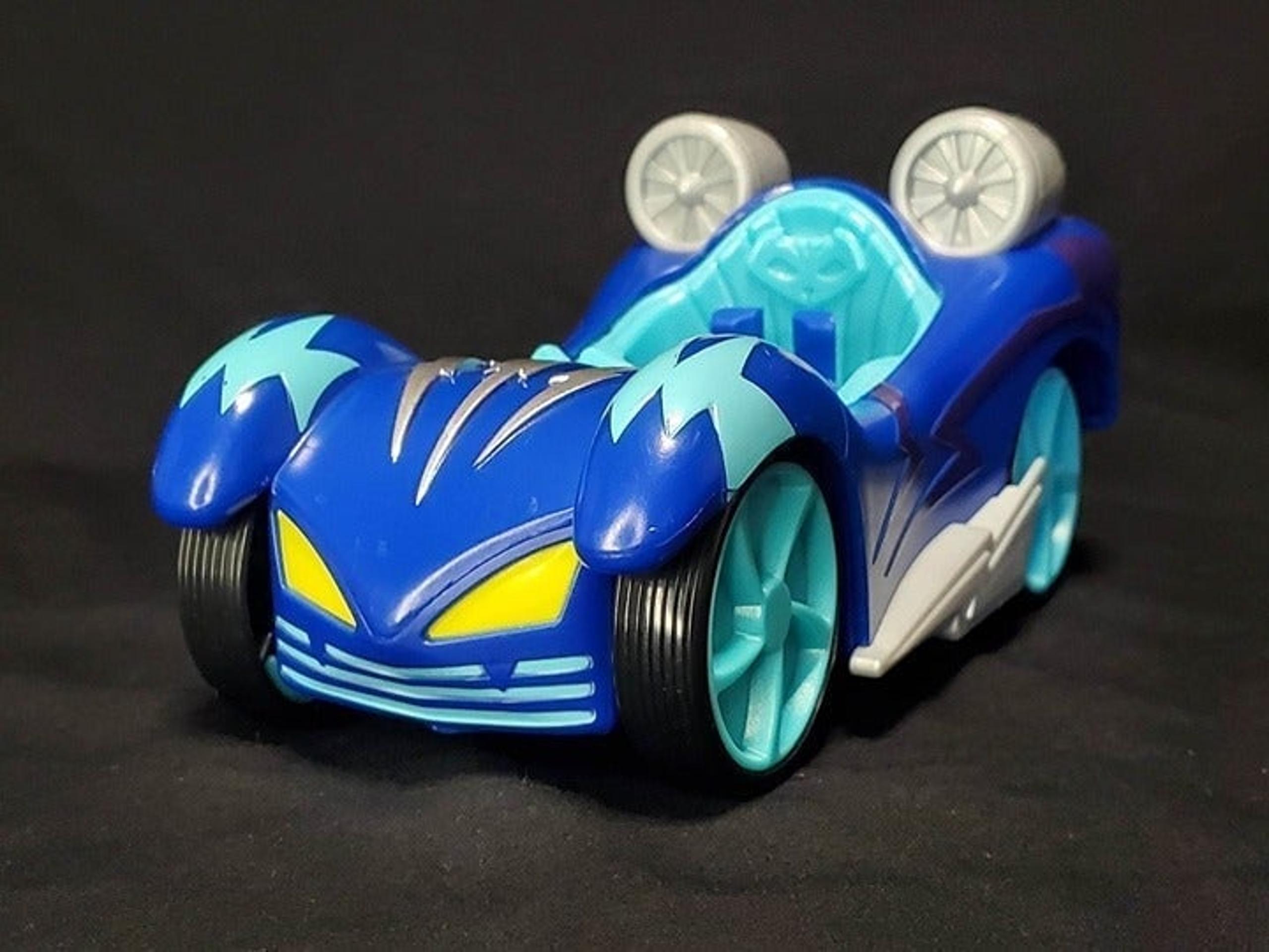 Just Play Frog Box PJ Masks Cat Boy Catboy 3.25" Toy Vehicle