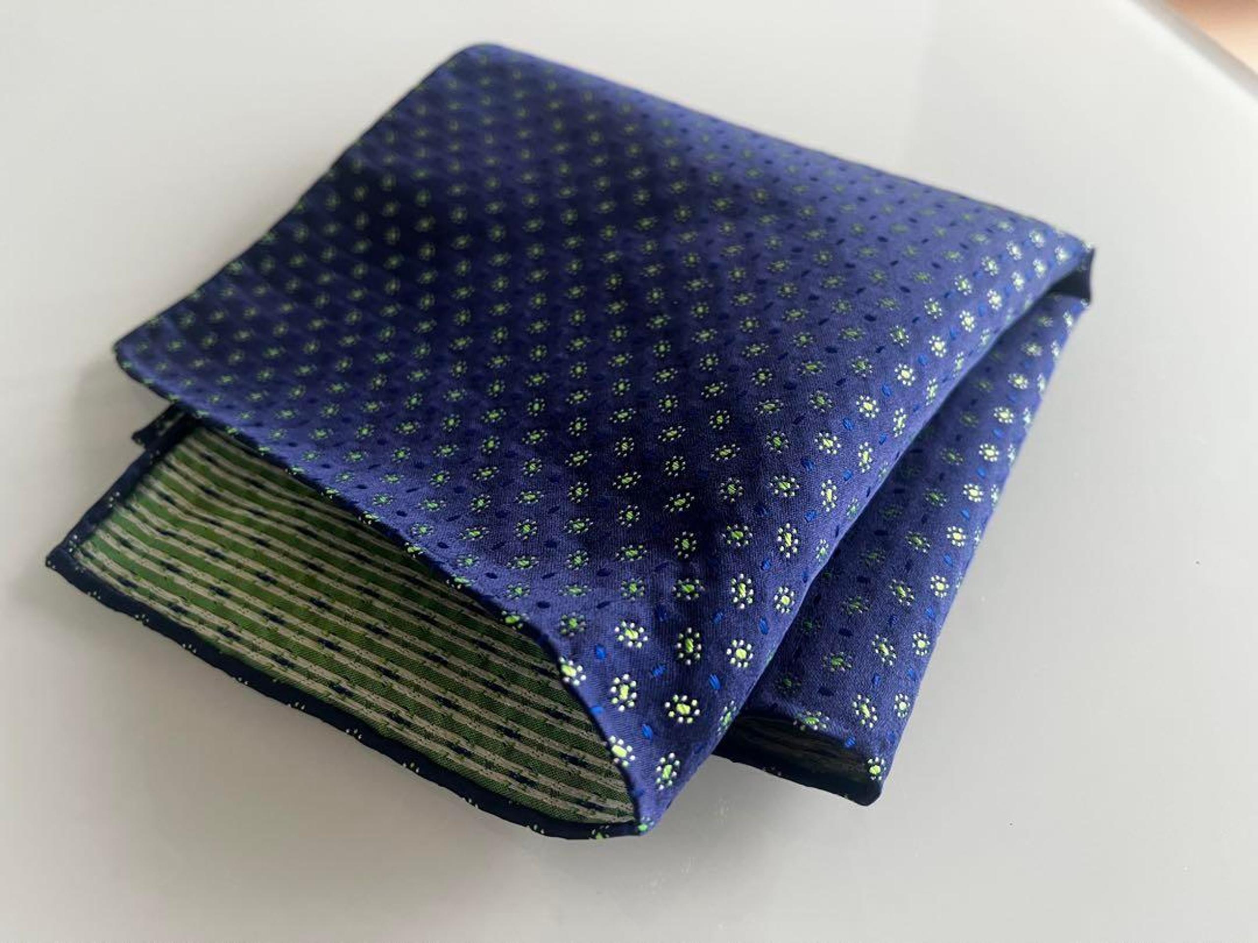 Kiton Pocket Square Silk 100%