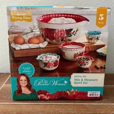 HTF New Pioneer Woman Cheerful Rose 5pc Stoneware Mixing Bowl & Measuring Set