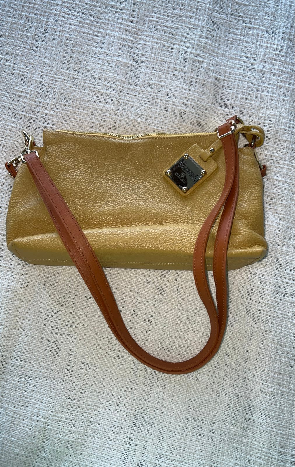 Details about VALENTINA Made In Italy Rose Pebbled Leather Multi Entry Crossbody MSRP $199.99 Details about VALENTINA Made In Italy Rose Pebbled Leather Multi Entry Crossbody MSRP $199.99