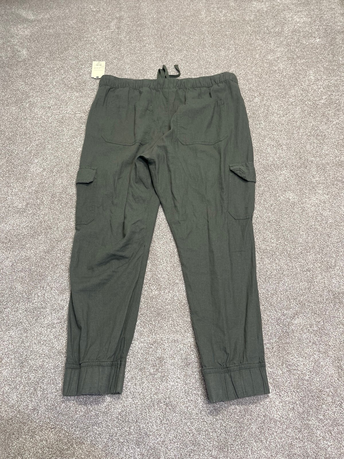 St. John's Bay Green Cargo Pants for Women | Mercari St. John's Bay Green Cargo Pants for Women | Mercari