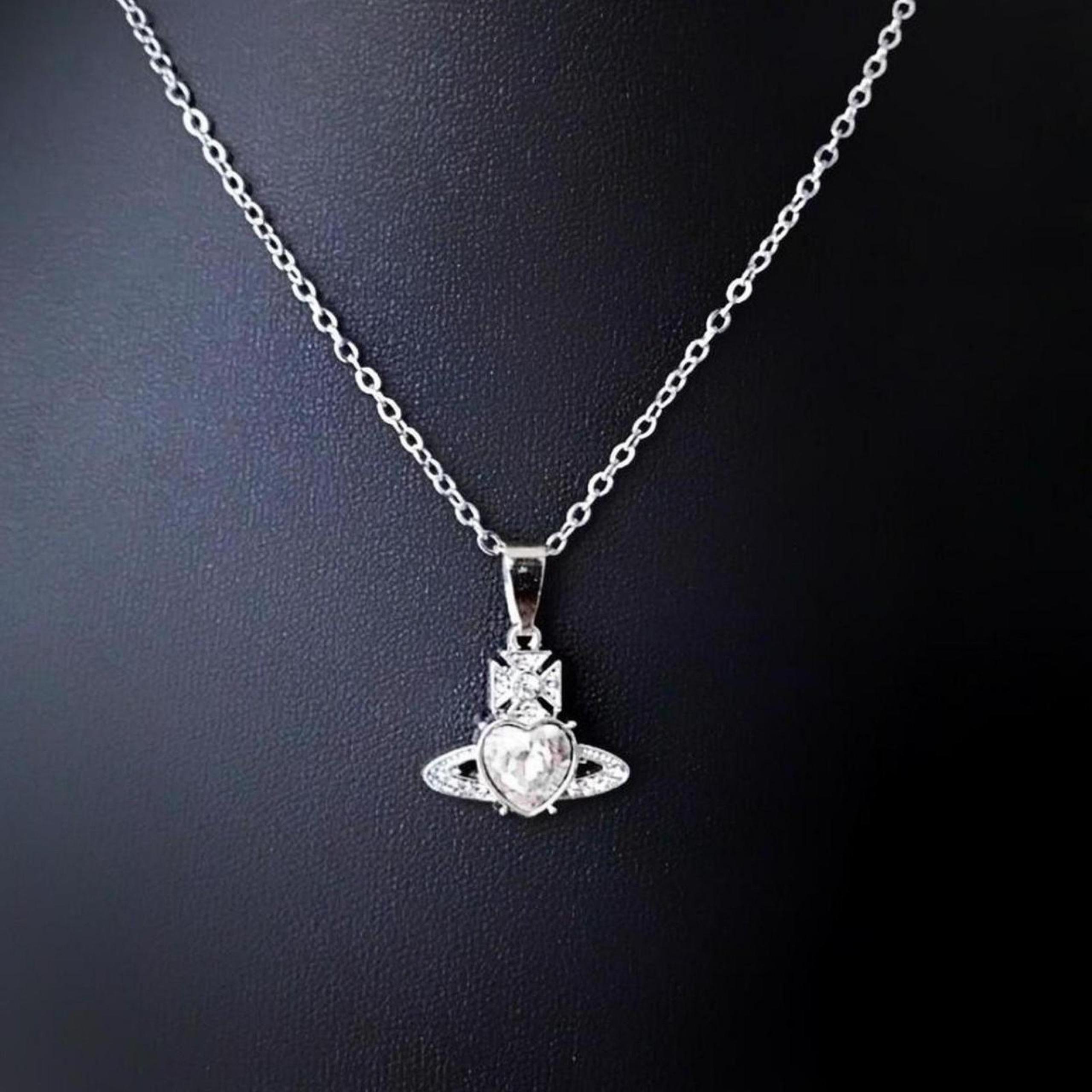 16" Crystal Heart Necklace - CLR