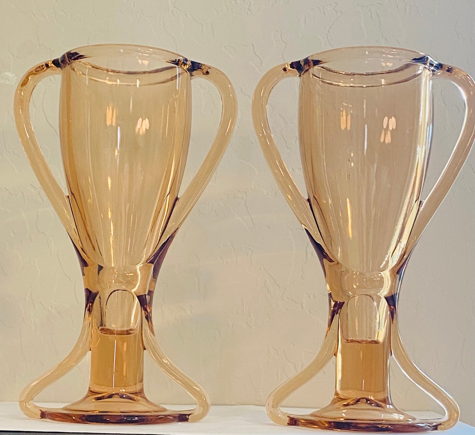 2-Vintage art deco 1920s George Sakier vase Fostoria pink peach double handle 8”