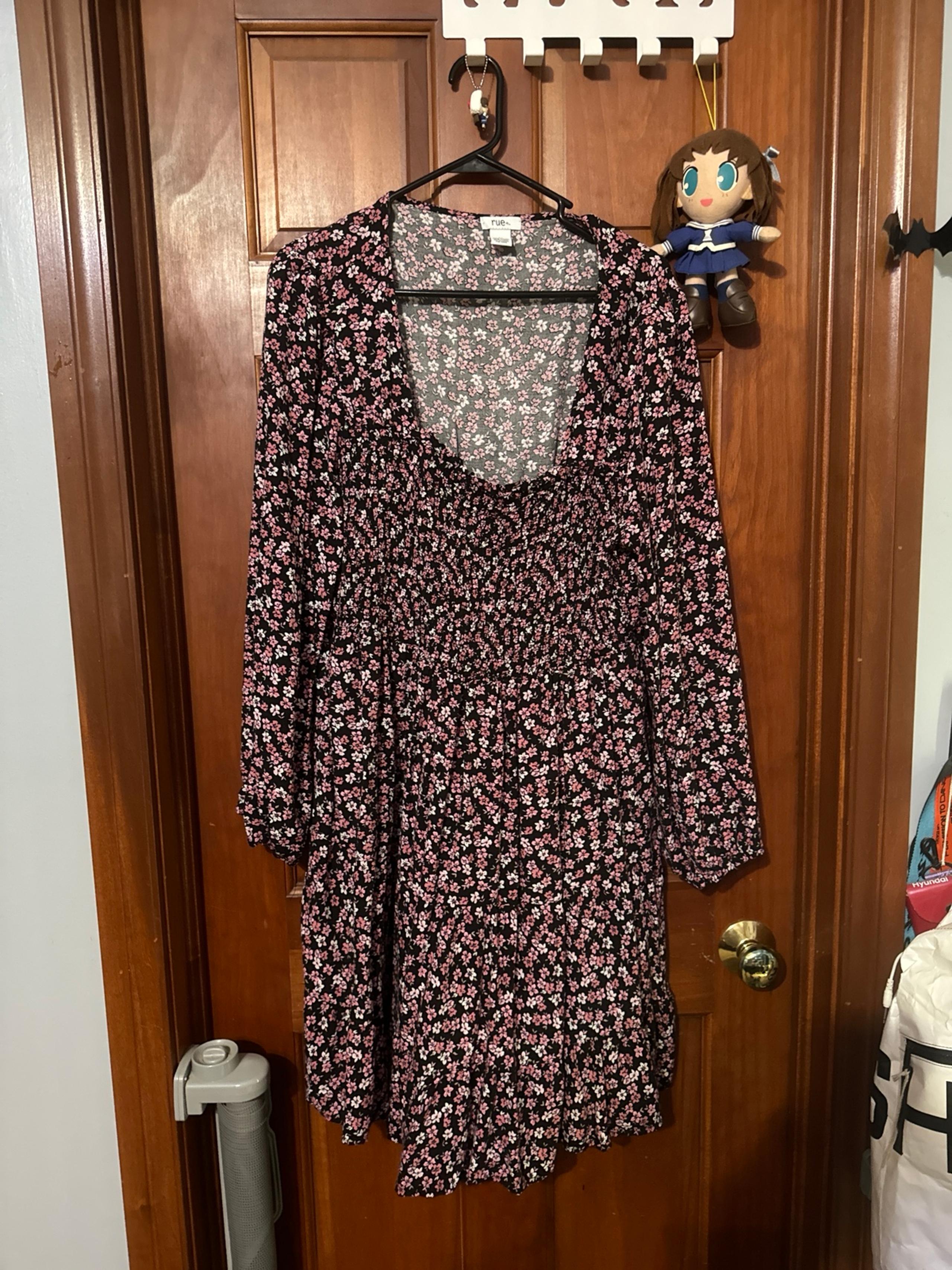 4xl dress