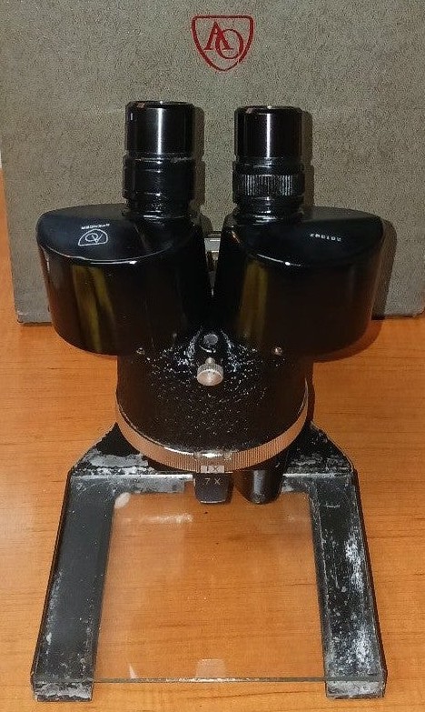 Antique Vintage AO SPENCER MICROSCOPE with Wood Box Circa 1944