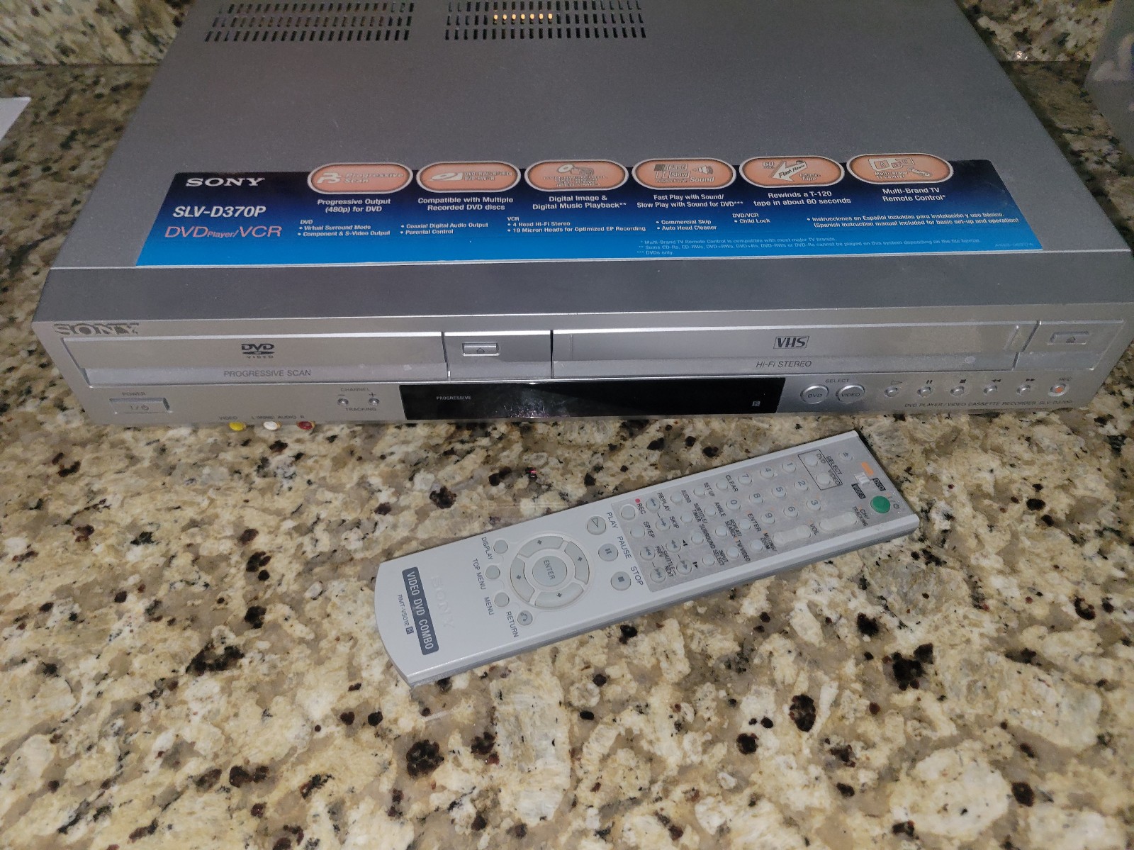 SONY SLV-D370P VCR DVD Combo Player VHS Recorder w/ Remote TESTED & WORKING