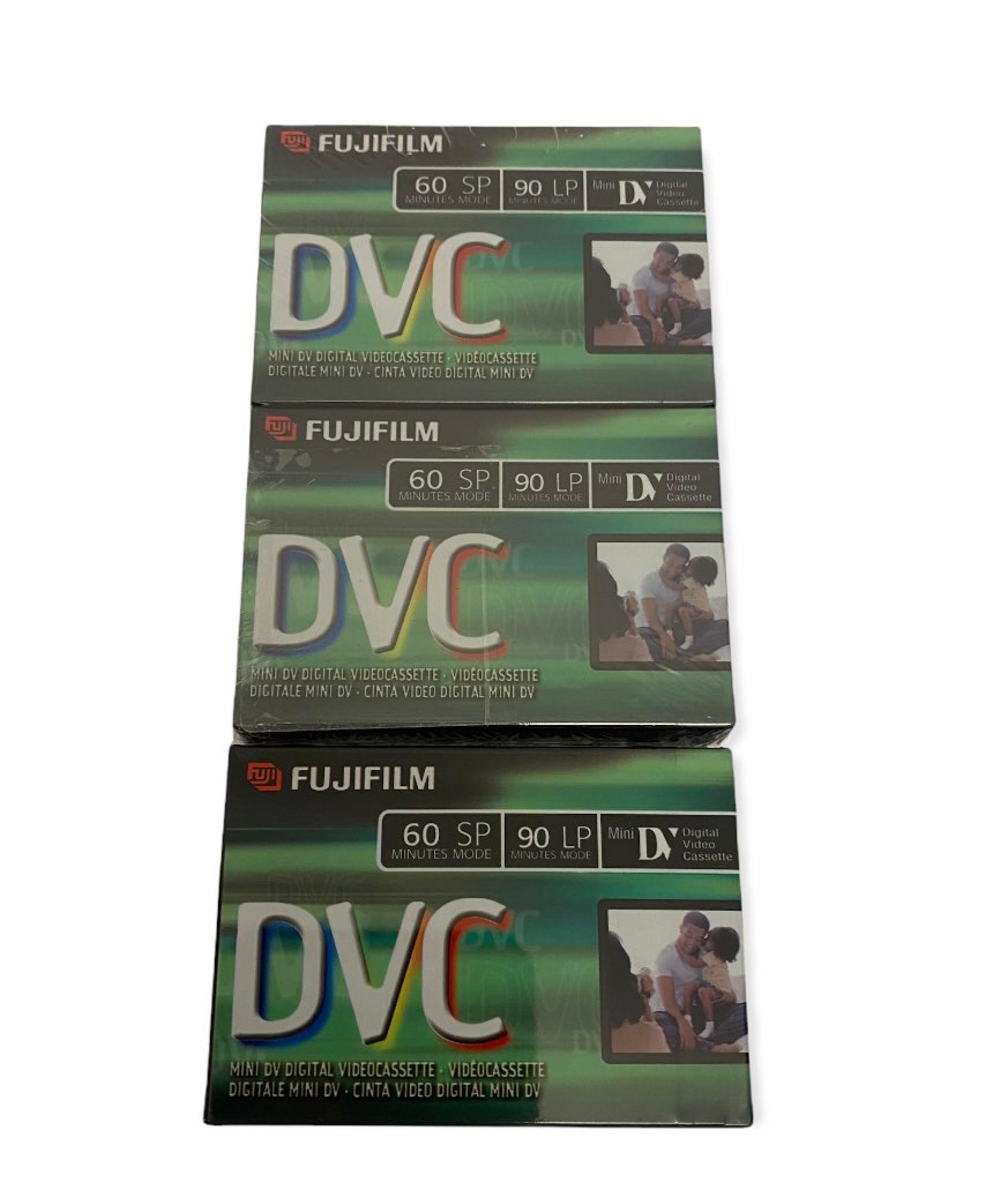 3) Fujifilm DVC Digital Video Cassettes Mini DV / 60 Min SP or 90 Min LP /Japan.