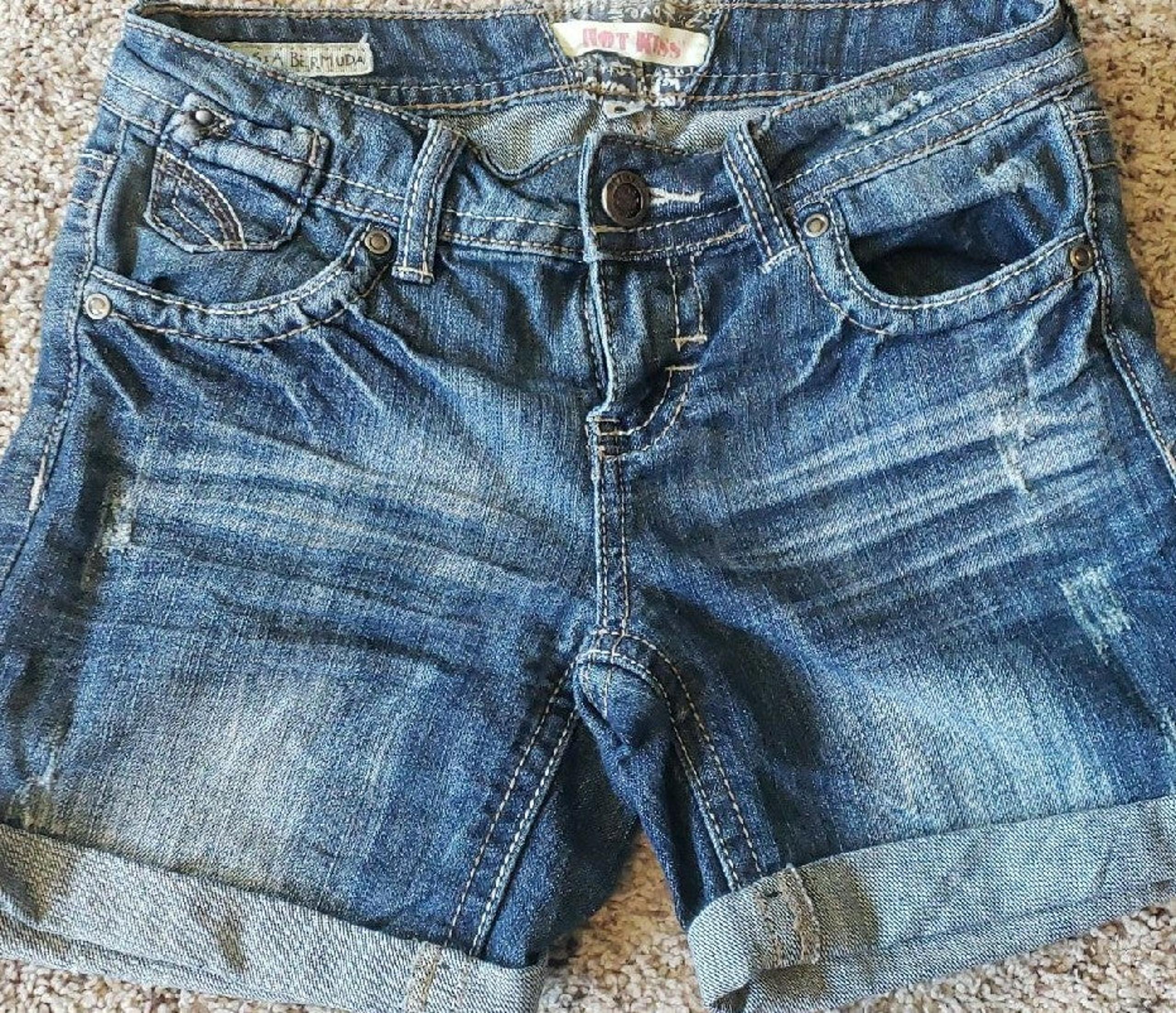 Hot Kiss Women's Blue Denim Shorts Sz 3