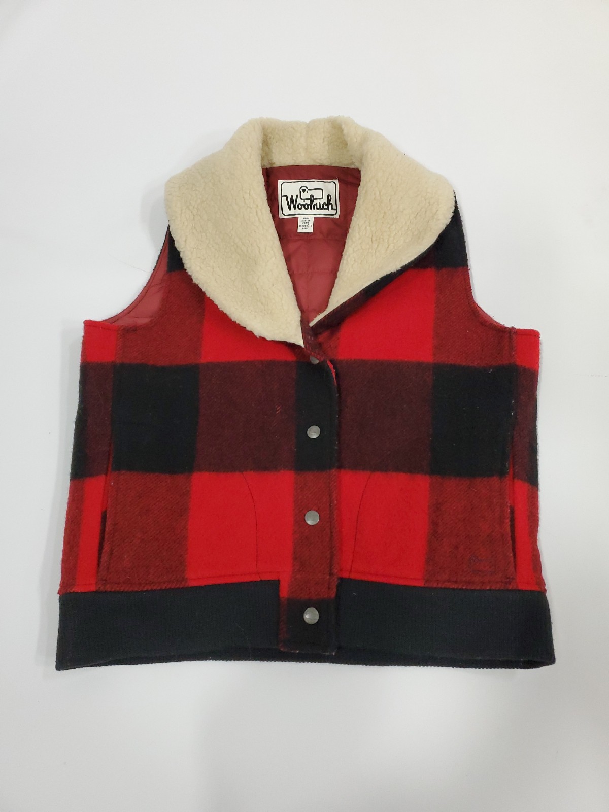 Woolrich women's Buffalo check vest D10-40