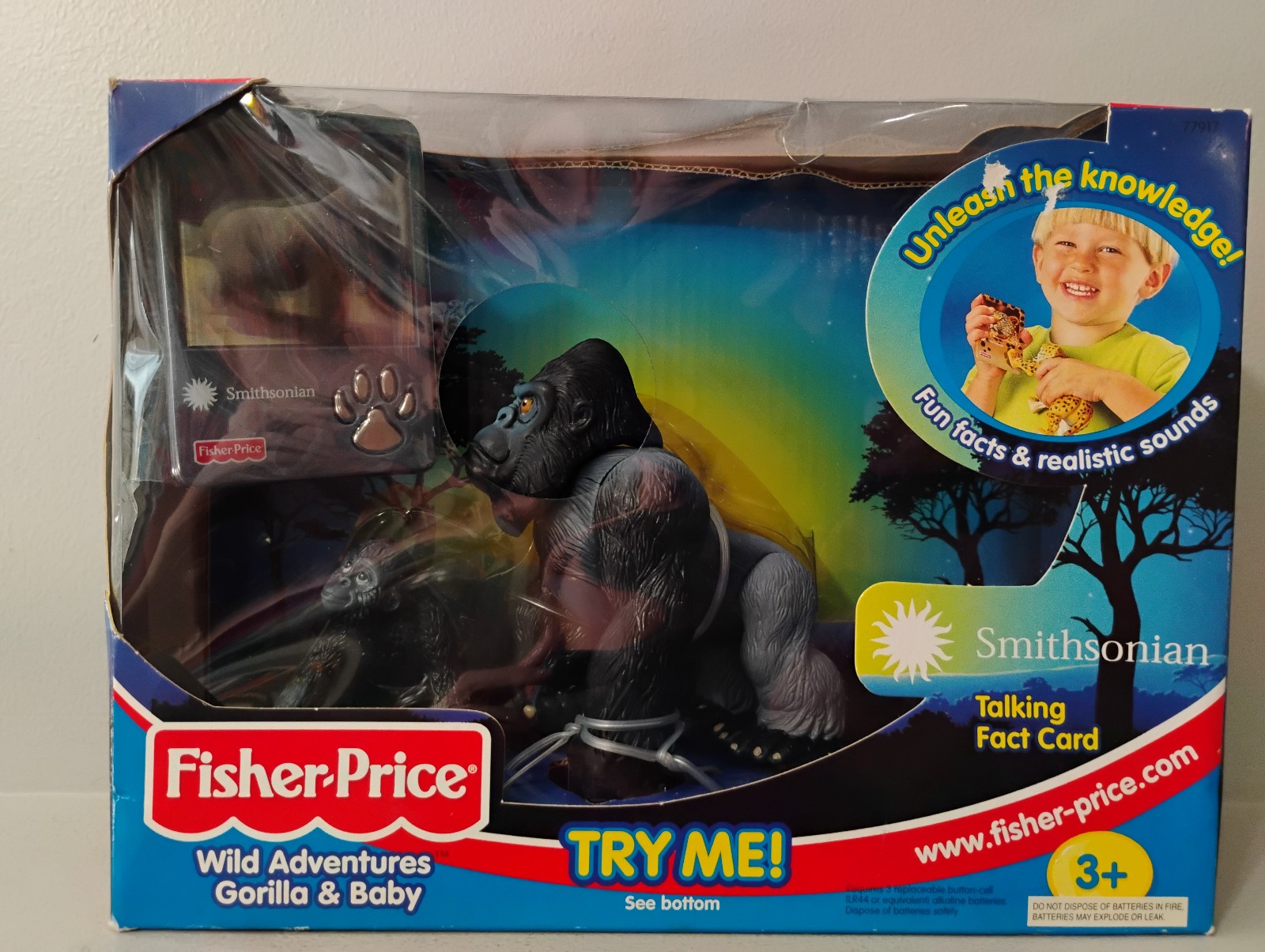 Vintage 2000 Smithsonian Wild Adventures Gorilla & Baby With Talking Fact Card