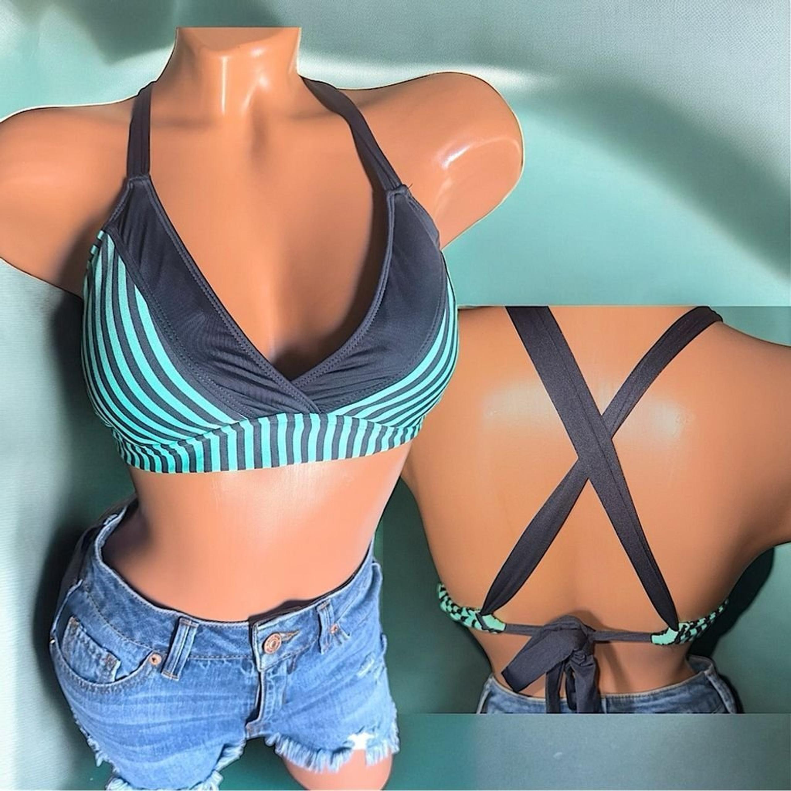 Mossimo Supply Co. l Bikini Top l Criss-Cross/Tie Back l Navy/Teal L l EUC