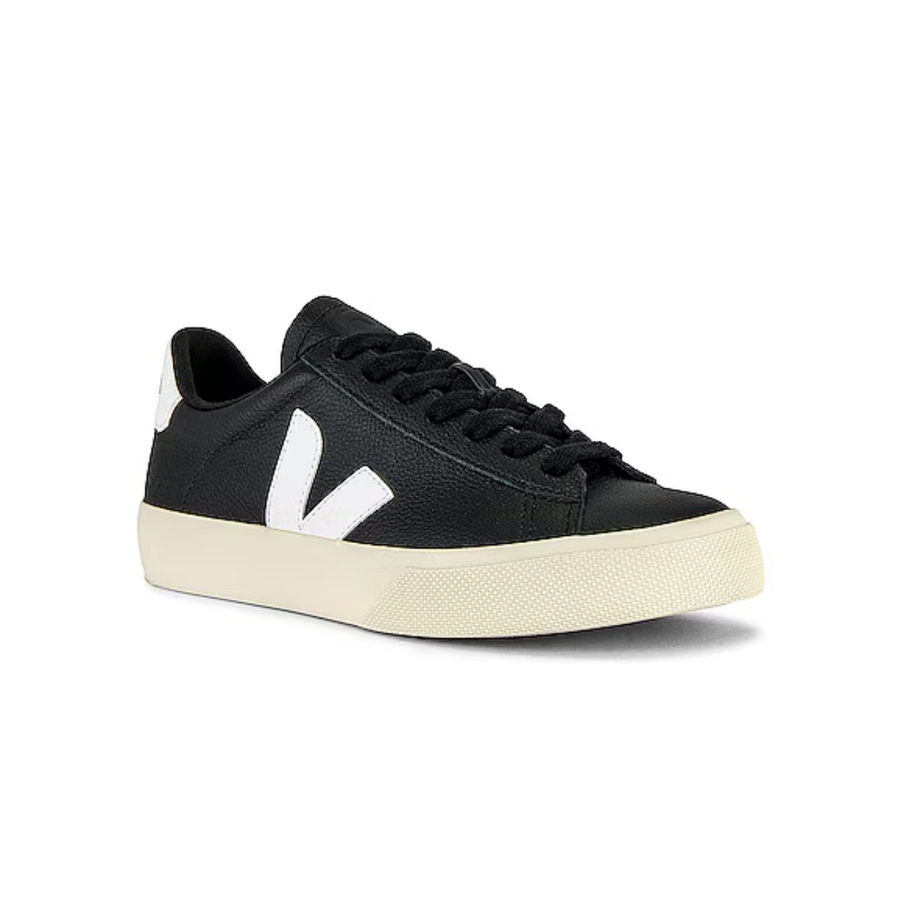 Campo Sneaker in Black & White Veja. Size US 7 EUR 38