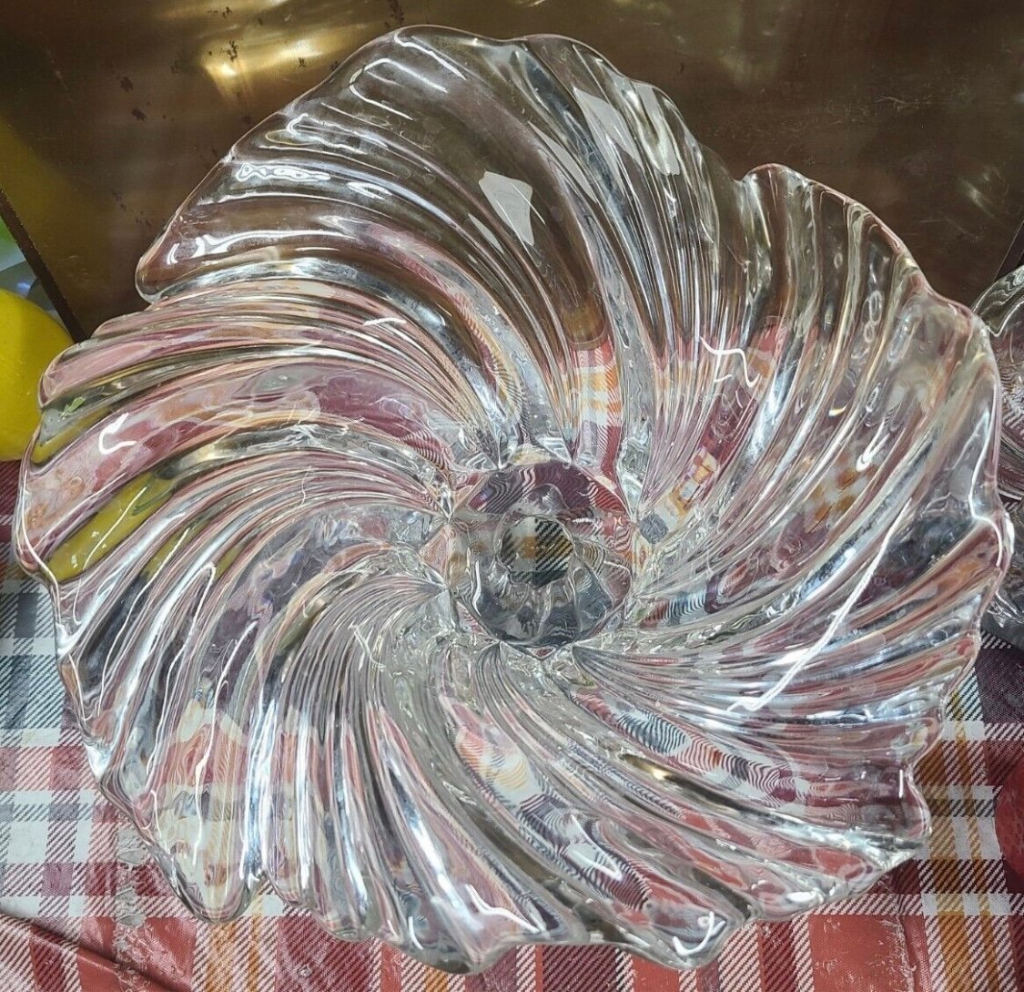 MIKASA Belle Epoque Swirl Wave 8.25 Glass Bowl Made In Germany Home Decor