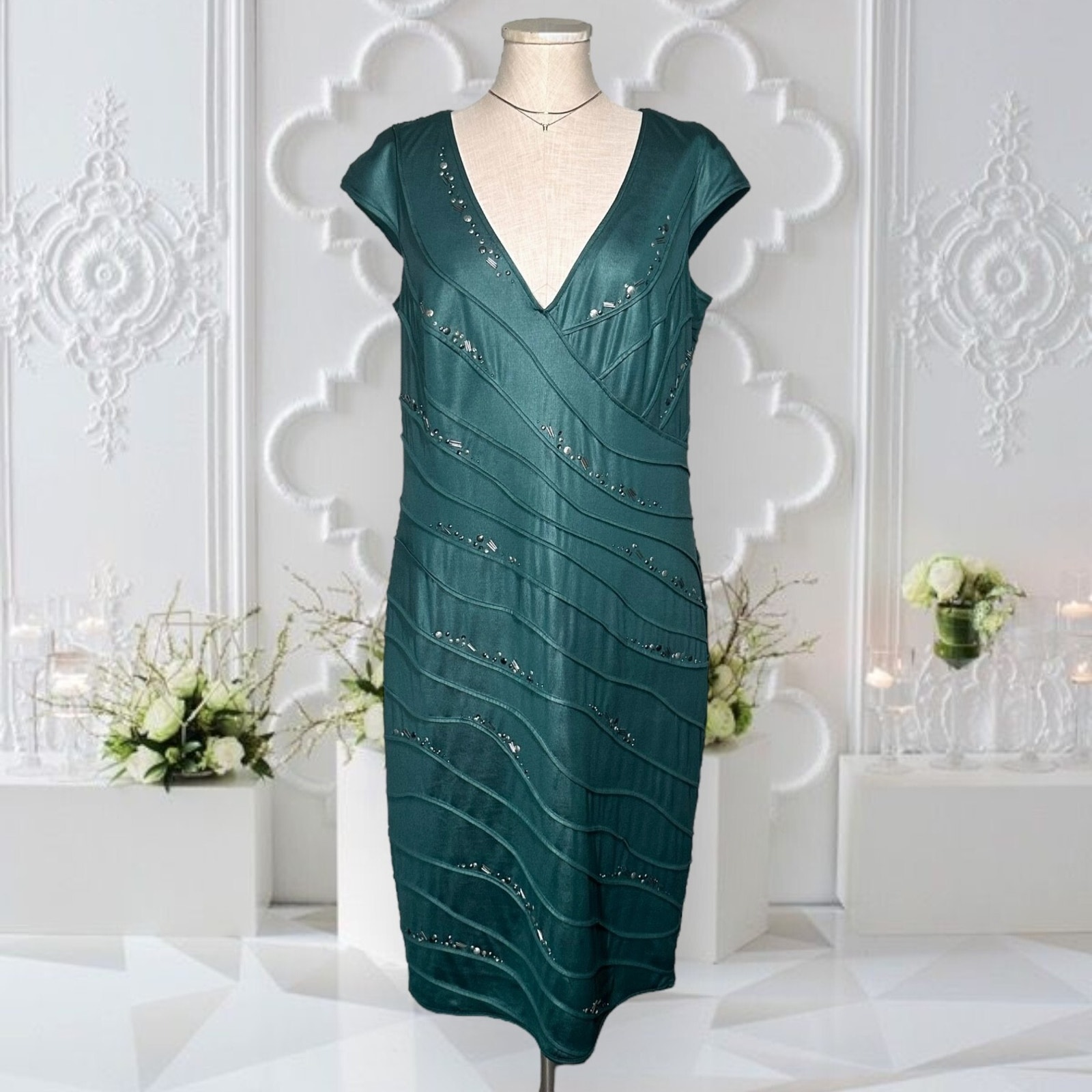 TADASHI SHOJI Beaded Embellished Dress Emerald Green KneeLength Evening Cocktail
