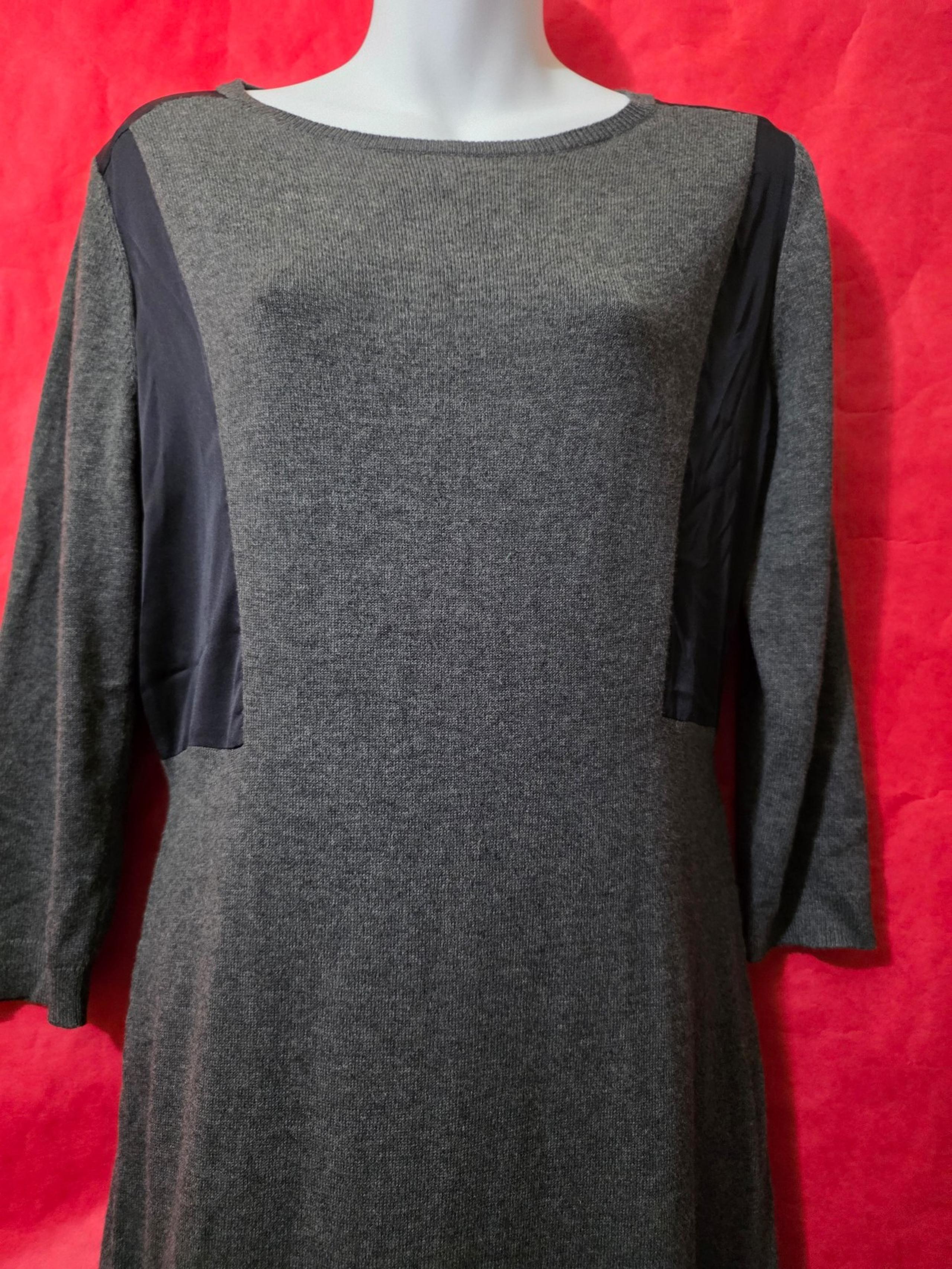 Ann Taylor Grey and black medium wool dress
