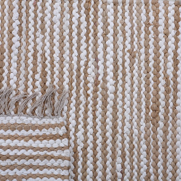 Rug Cotton Hand woven 2x3 Ft Area Rug Stripe Home Decor Carpet Chindi Rag