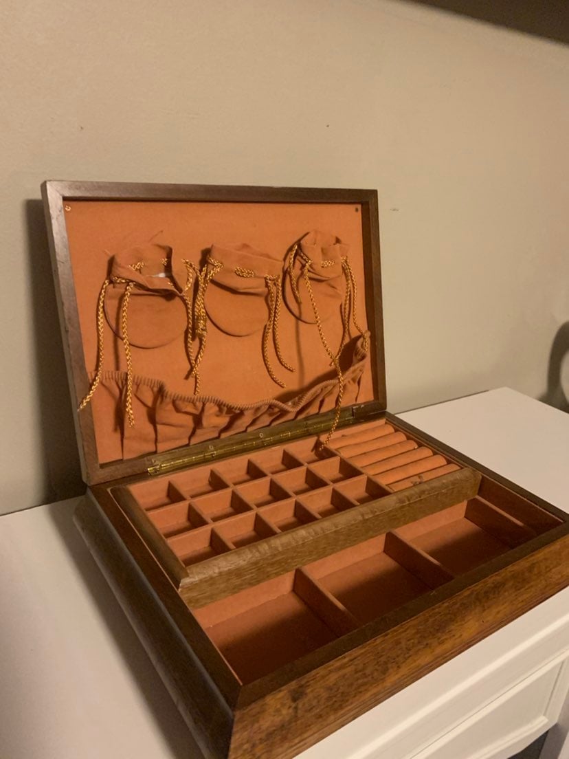 jewelry box