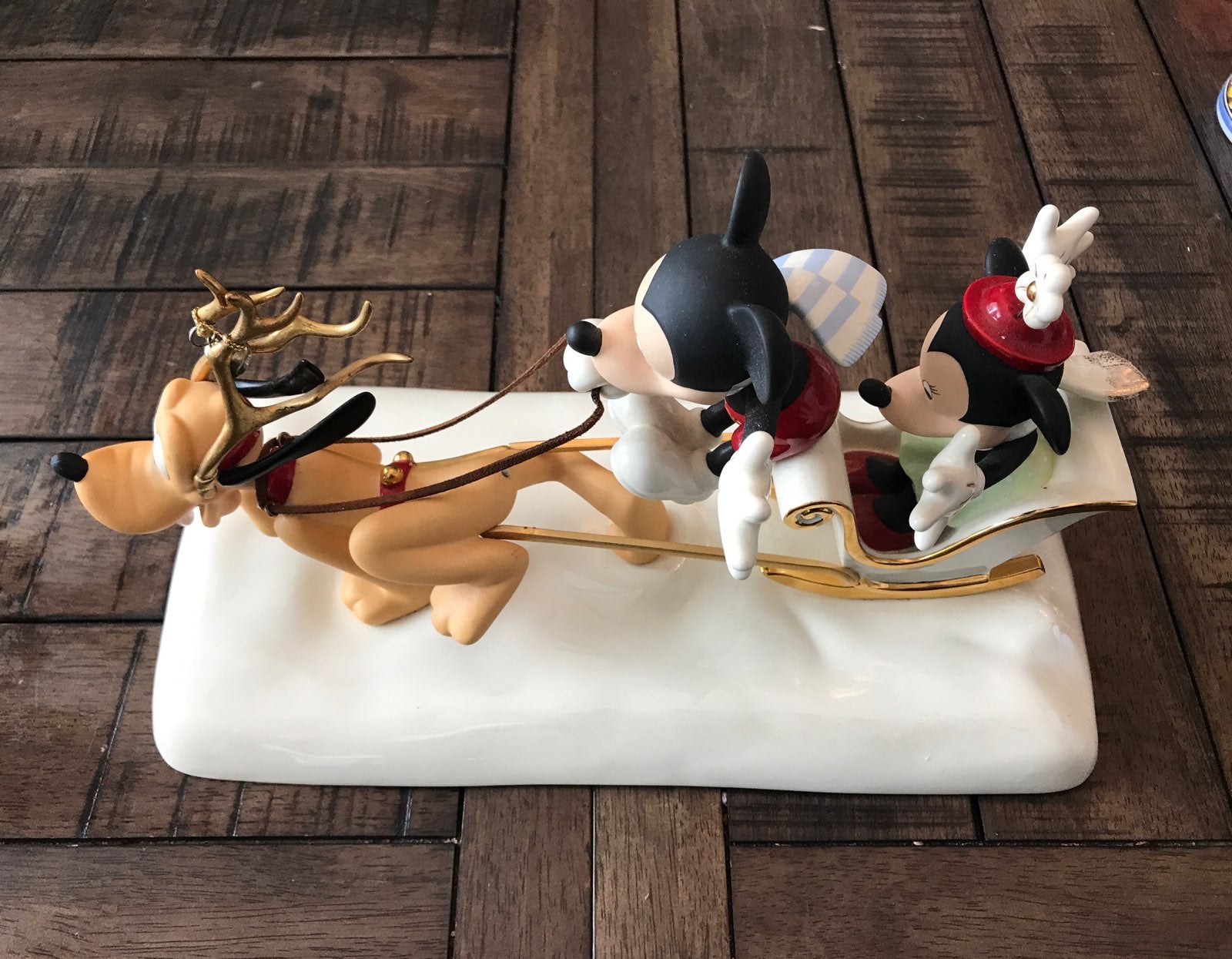 Mickey's Snowy Romance Lenox
