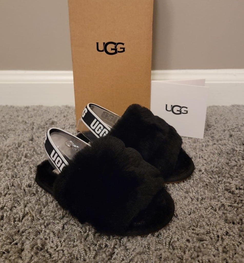 New Toddler UGG Fluff Yeah Slippers- Size 8