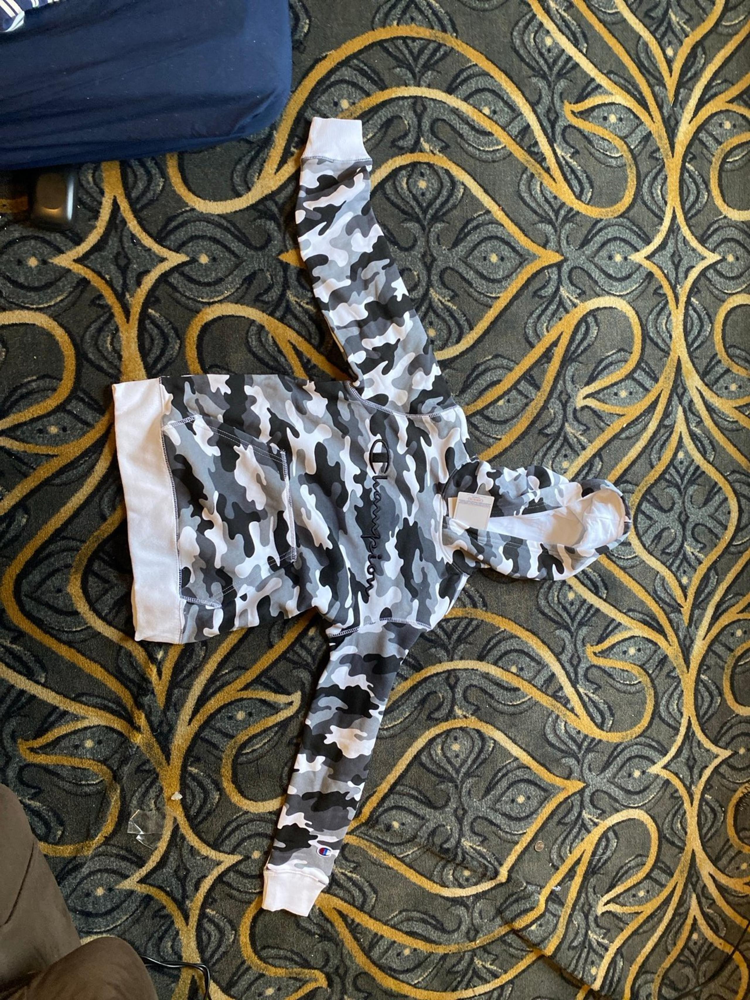 Grey camo champion hoodie size boys medium