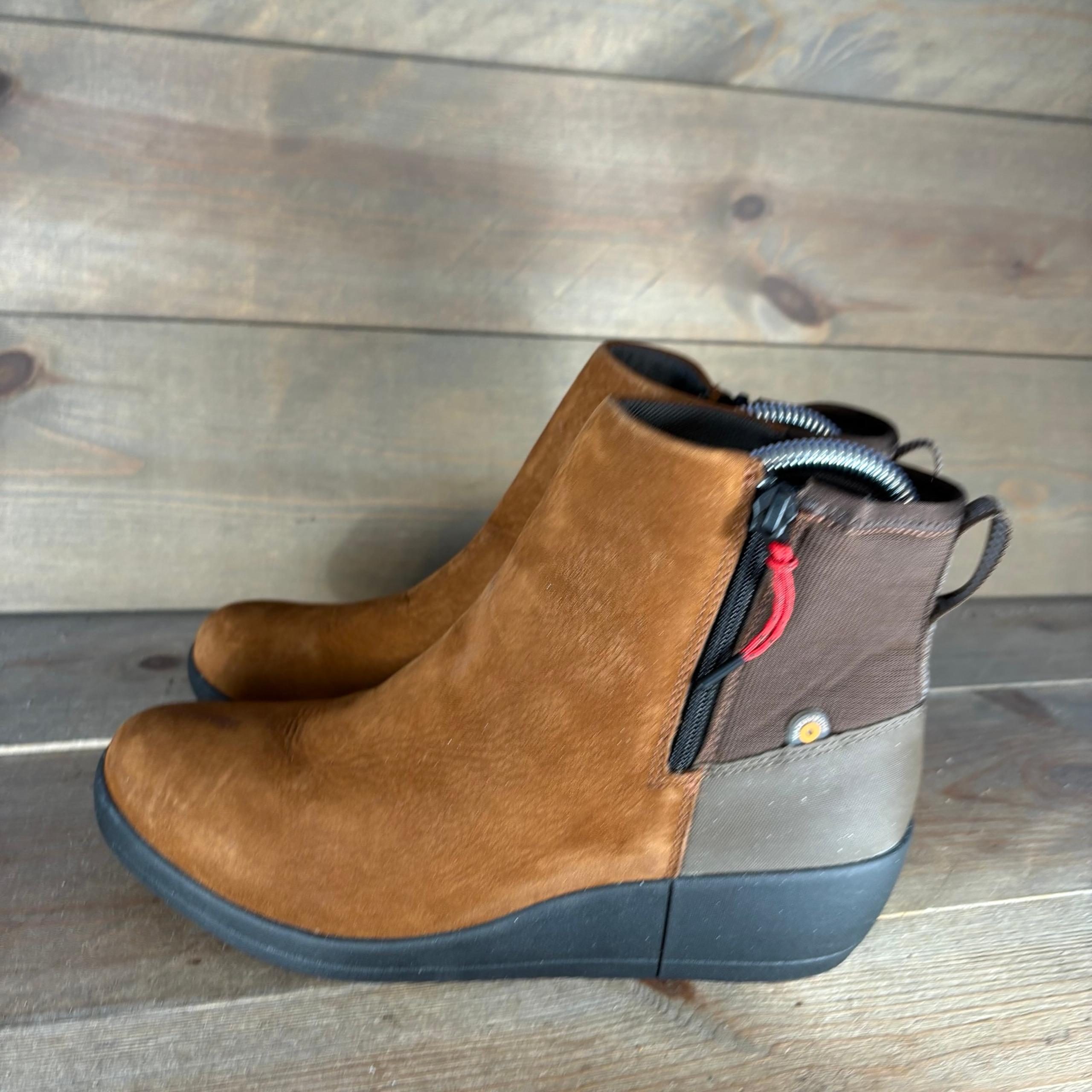 bog vista rugged womens size 7 shoes brown leather waterproof ankle boots

Pre o
