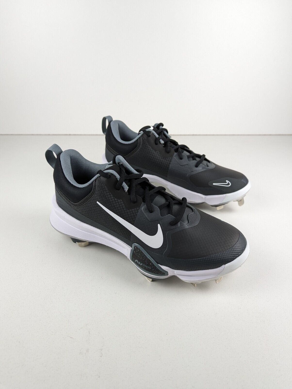 Nike Force Zoom Trout 9 Men Size 8 Metal Baseball Cleats Black White FB2907-001