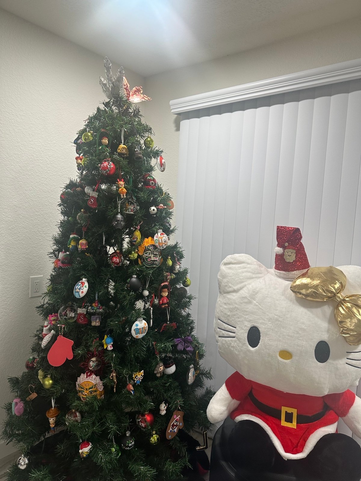 Giant 40” hello kitty santa plush