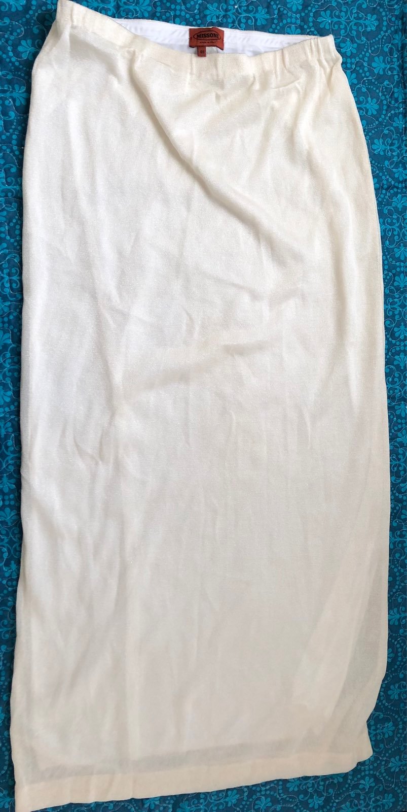 Missoni maxi skirt beige& gold NWOT. Size 46 Italy.