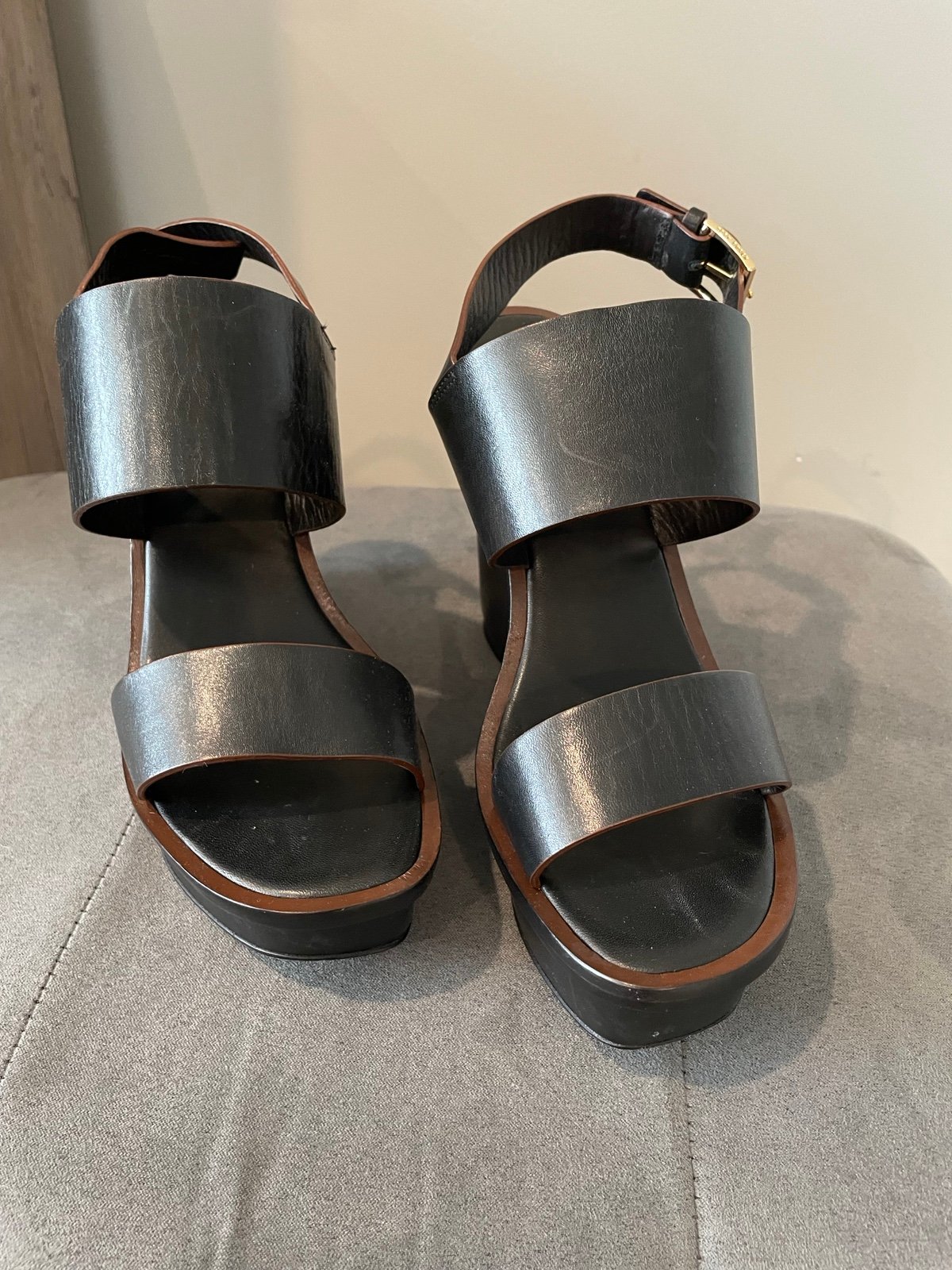 Tory Burch Brown Leather Sandals