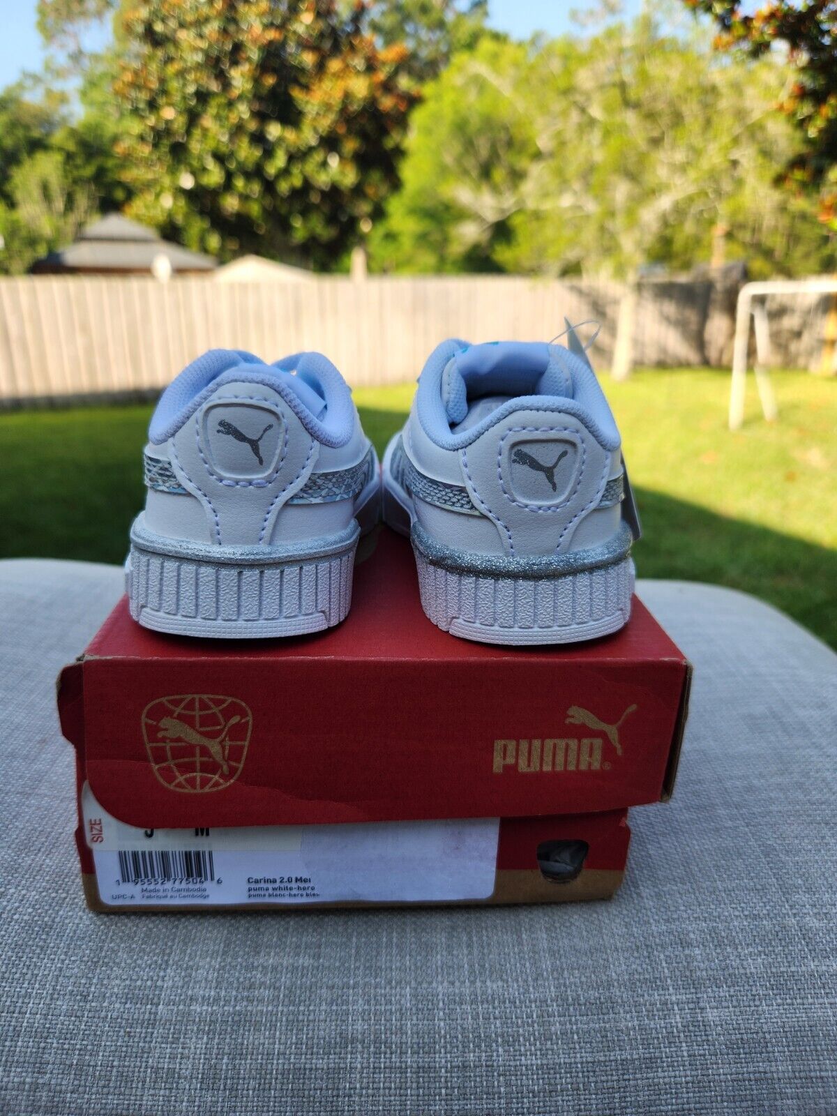 Puma Carina 2.0 Mermaid Pre School Girls White Casual Shoes size 5m