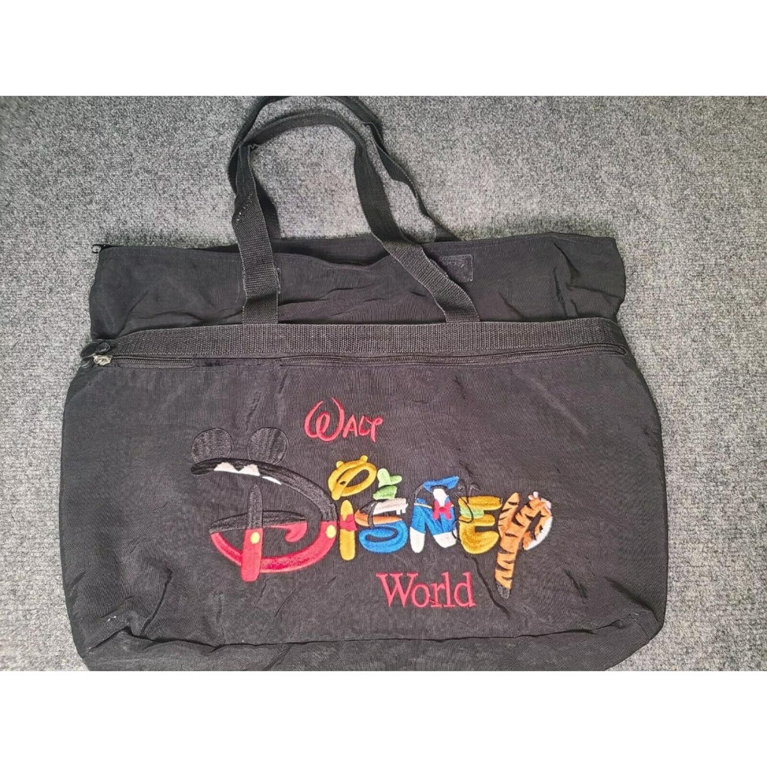 Vintage Walt  Disney World Nylon Blue TOTE Black W/Embroidered Winnie The Pooh