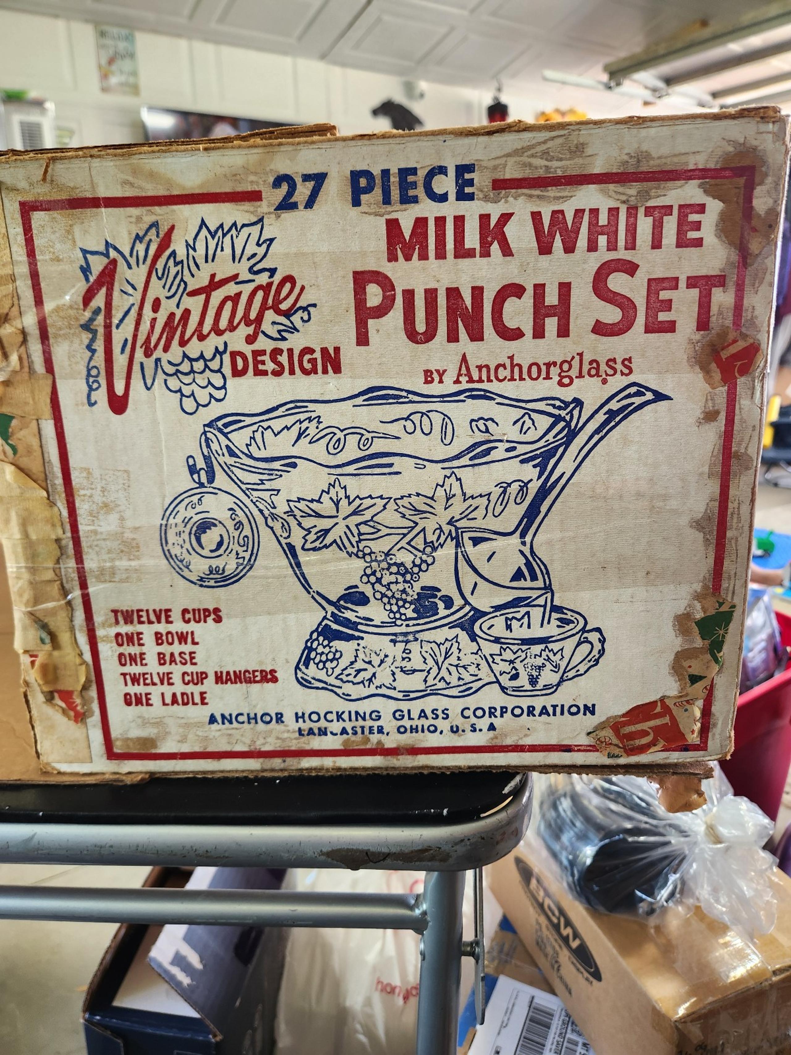 Vintage white milk glass harvest grape punch bowl set/ complete in original box