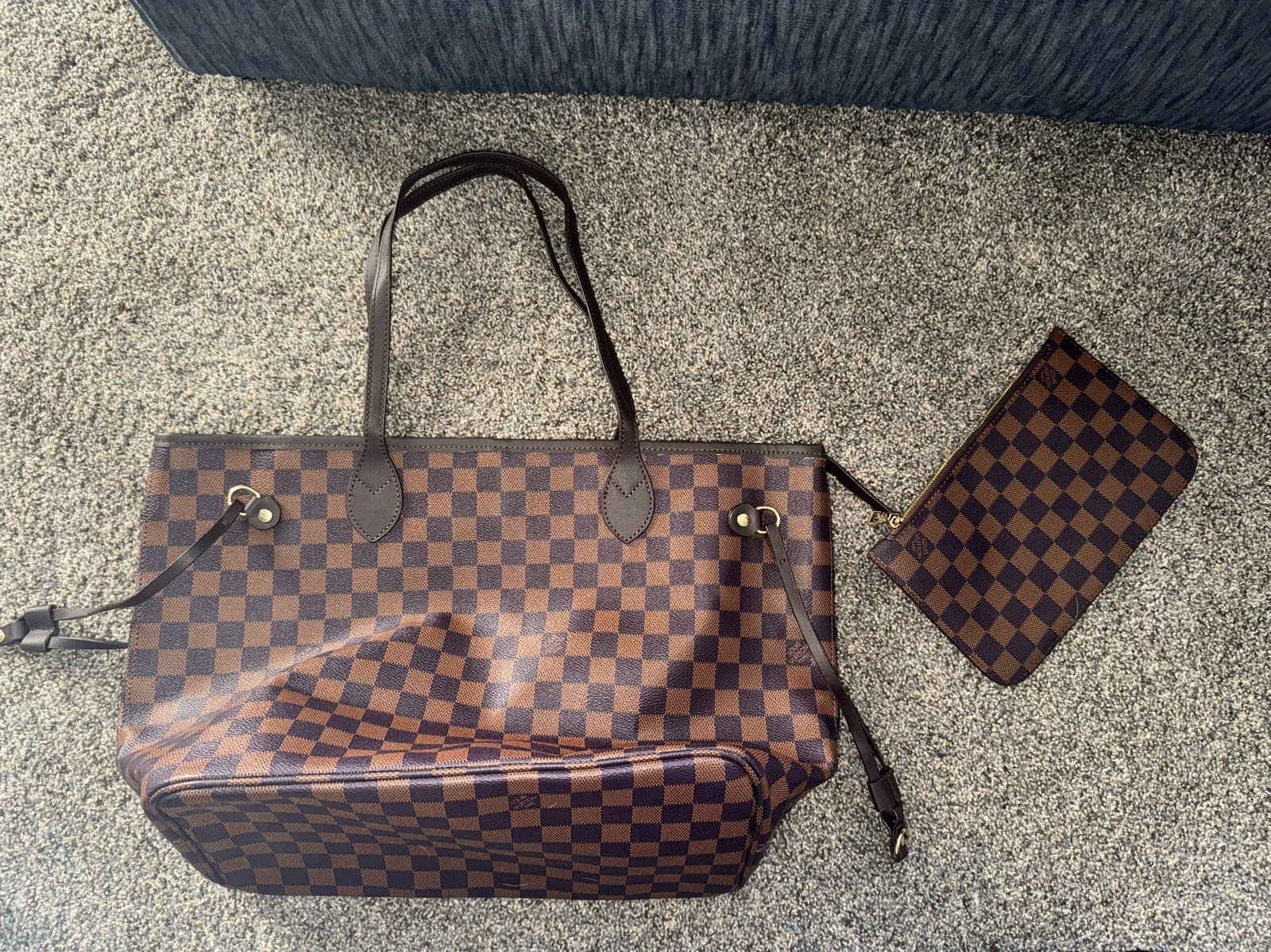 New never used Checkered Tote bag with matching pouch
